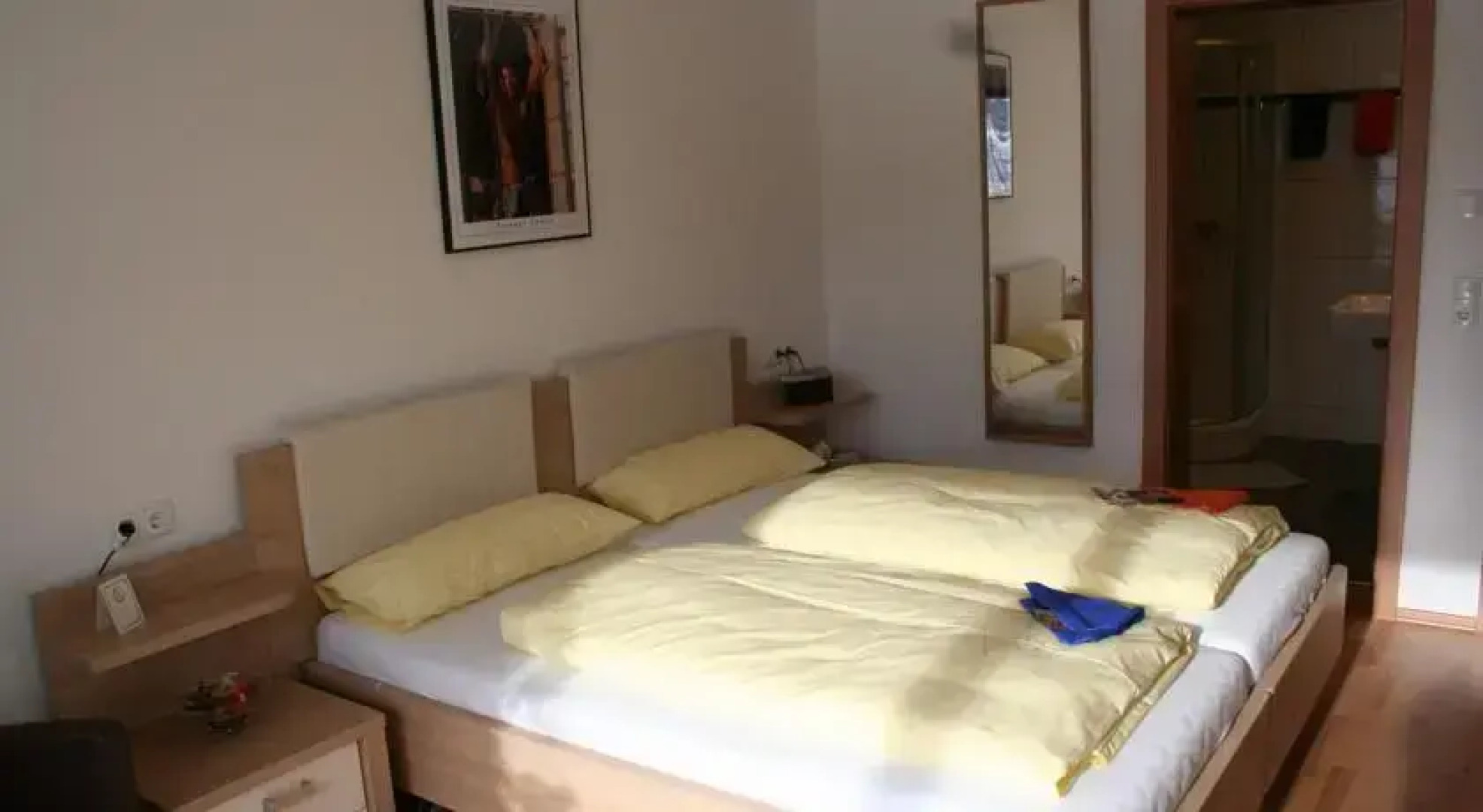 Gay Hotel Haus Romeo Men Only