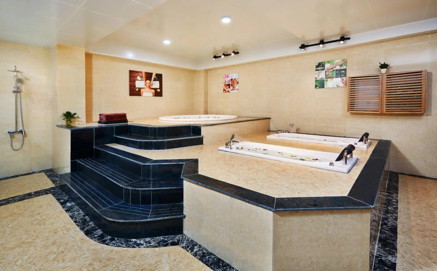 Marissa Hai Tien Hotel & Spa