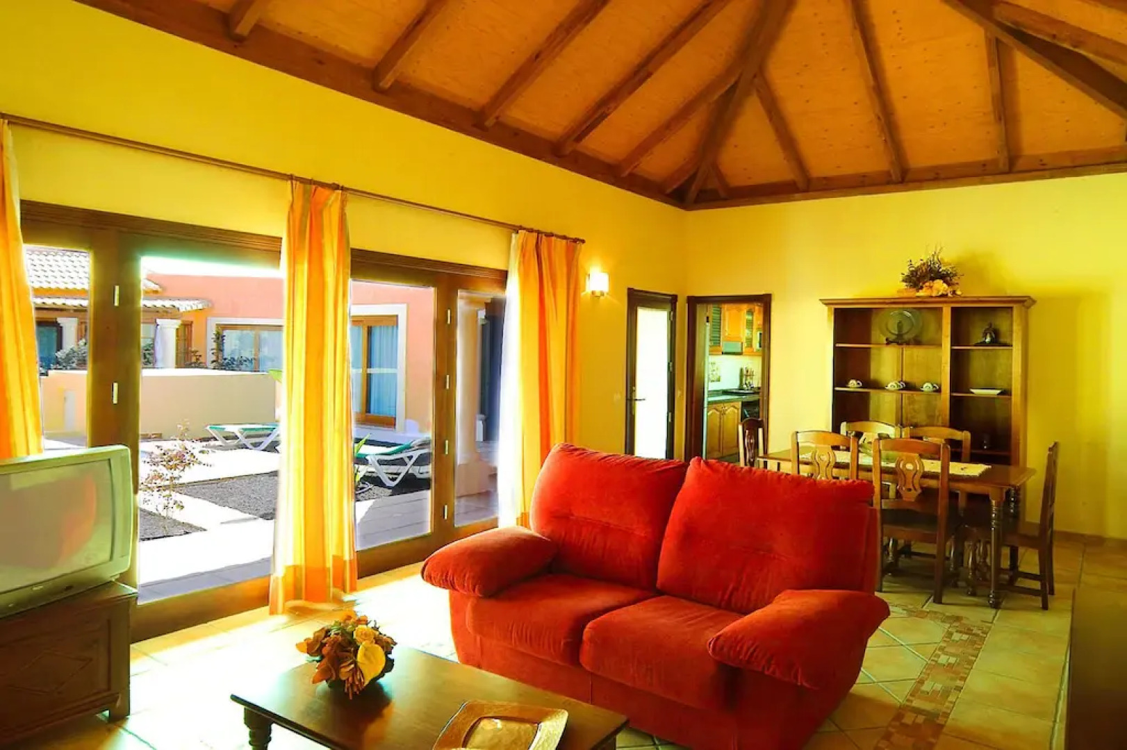 Holiday home in Caleta de Fuste with hot tub