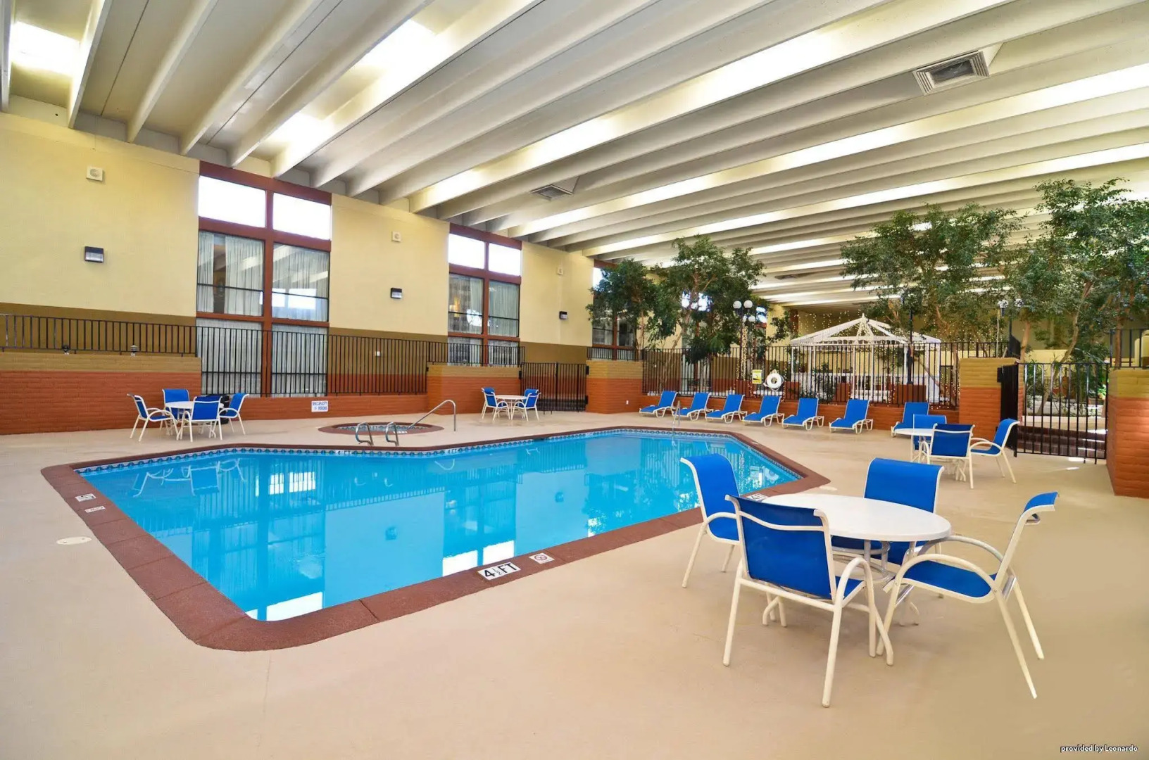 Clarion Inn & Suites Roswell