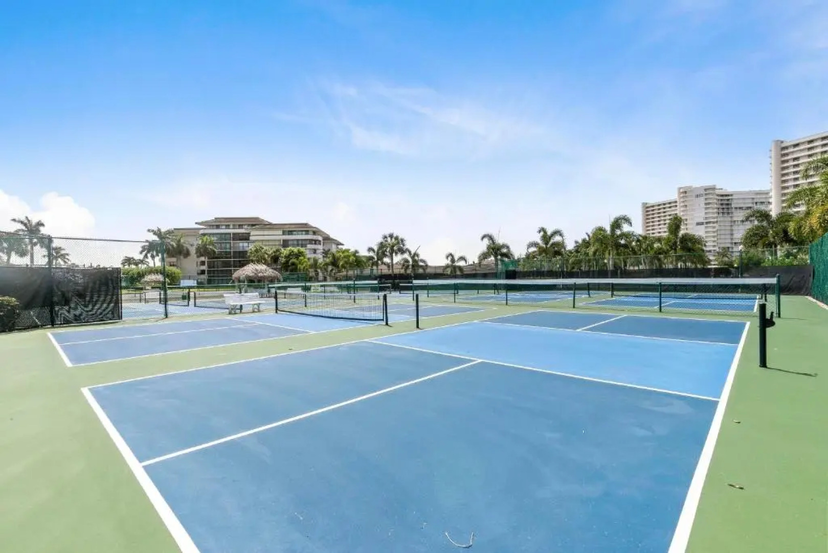 La Bella Vita on Marco - South Seas Tower 3, 1802