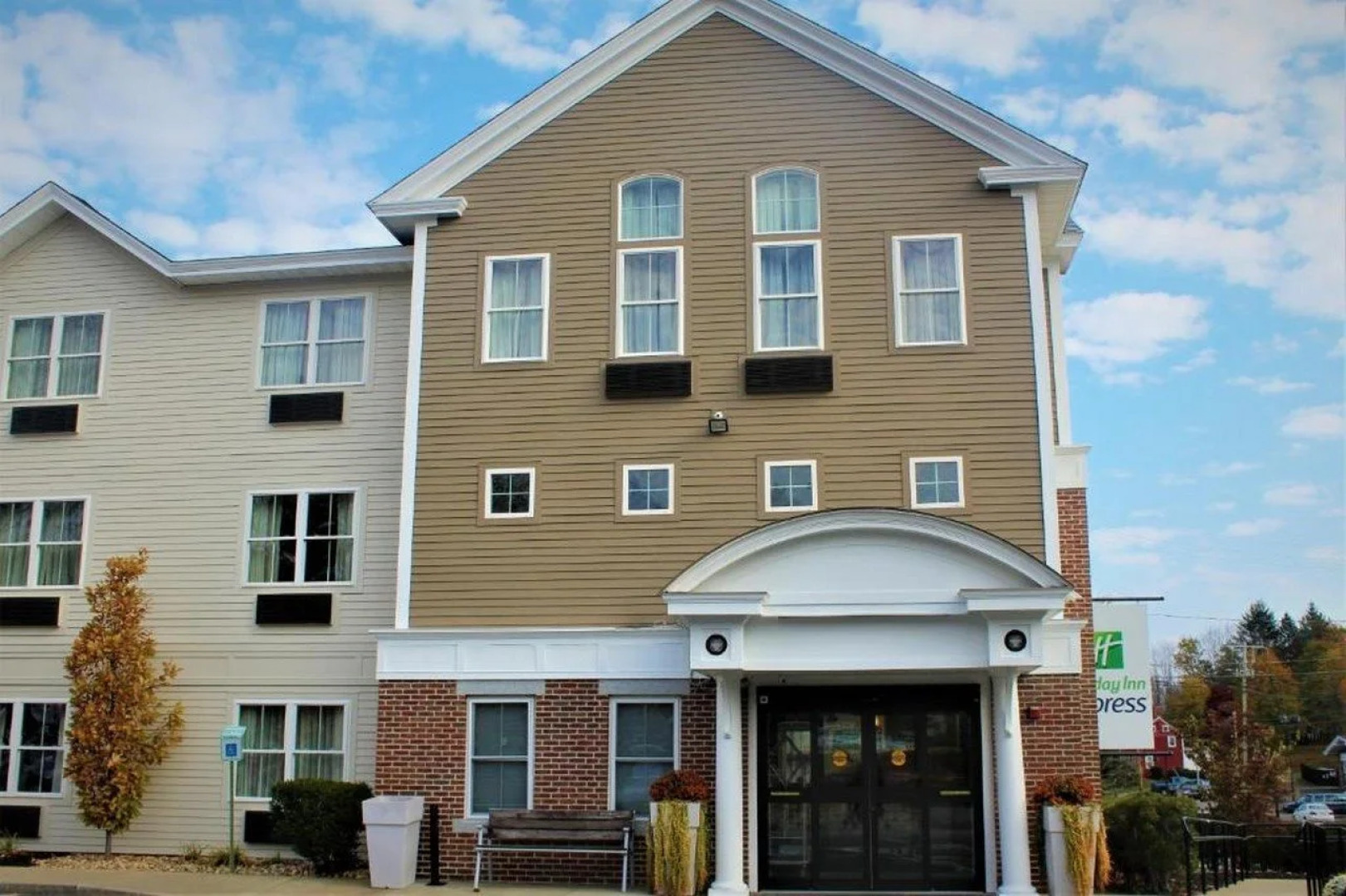 Holiday Inn Express Durham - Unh