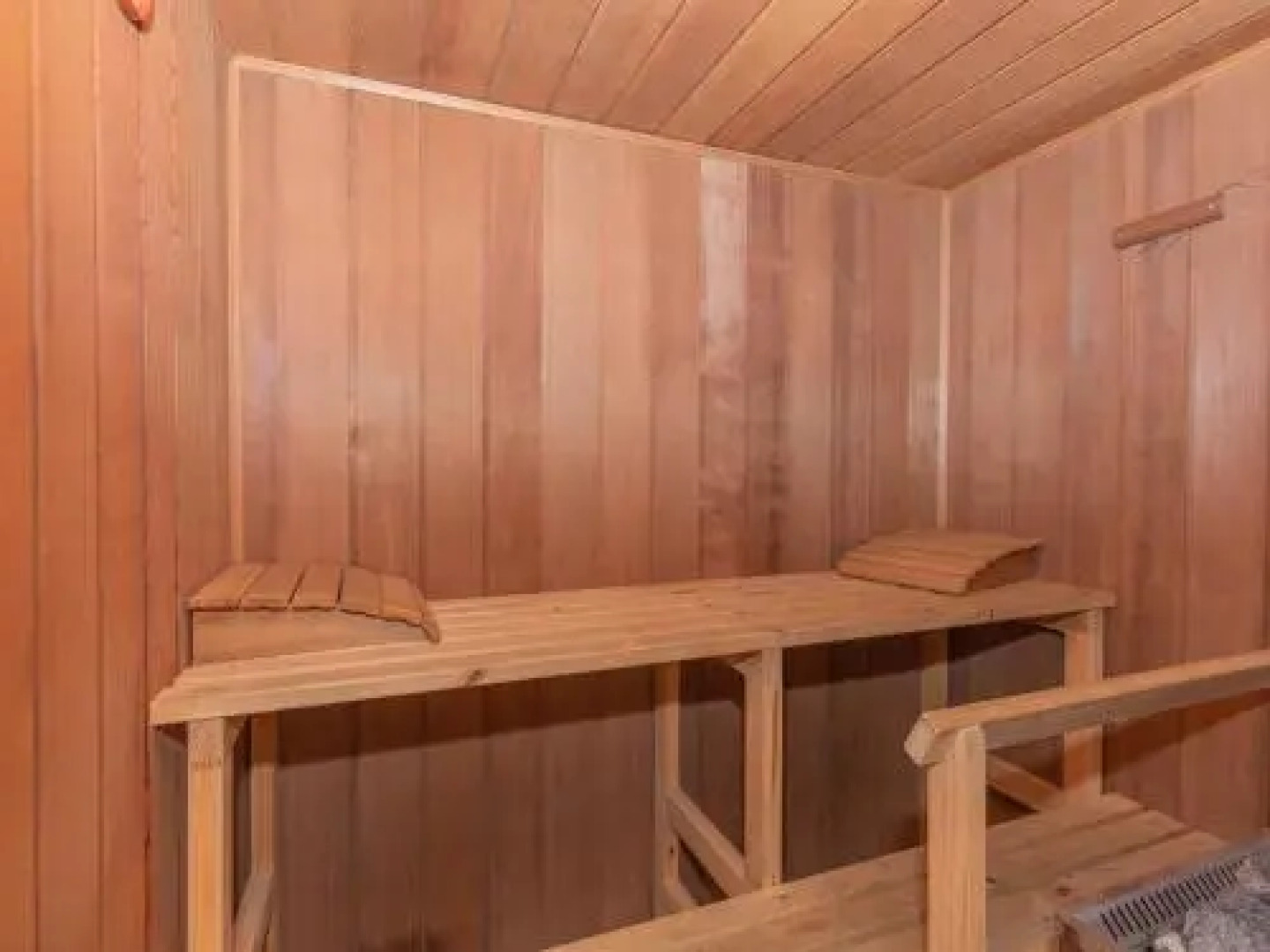 The Lakefront 69 Townsend Street