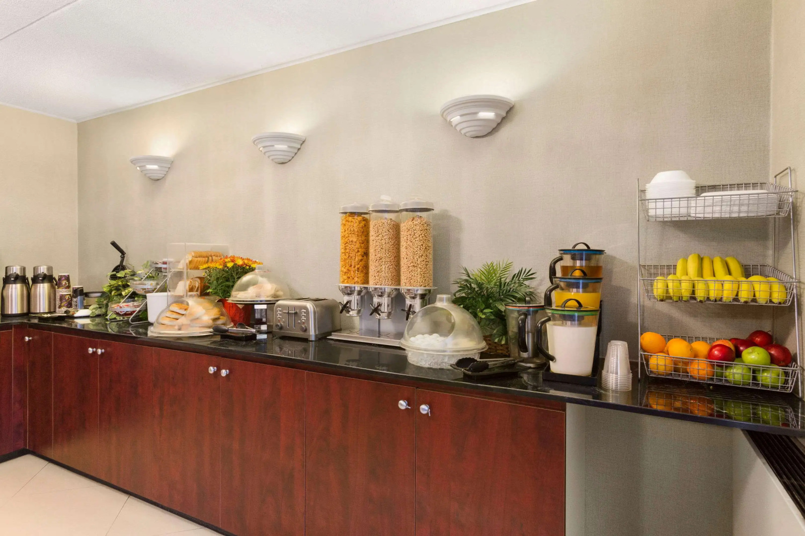 Travelodge by Wyndham Owen Sound