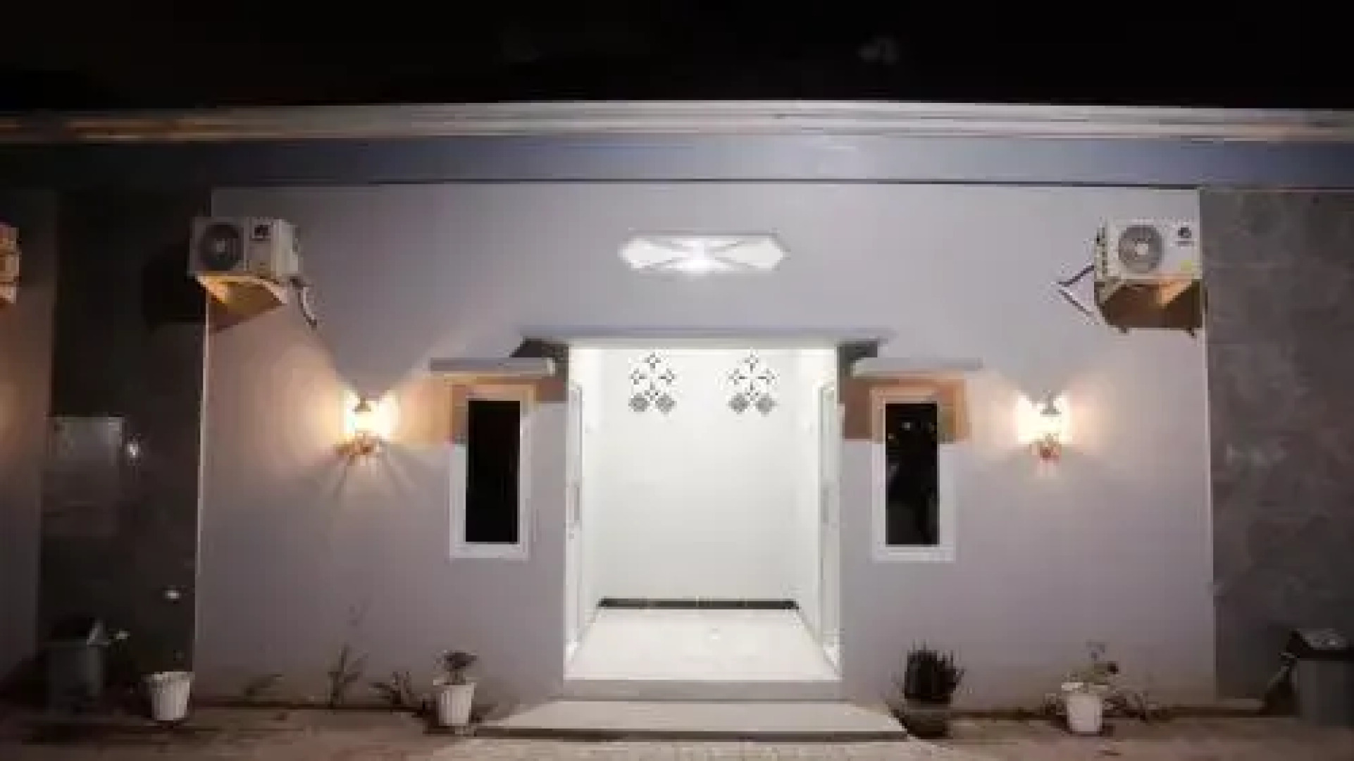 Sitiinggil Guesthouse by RedDoorz