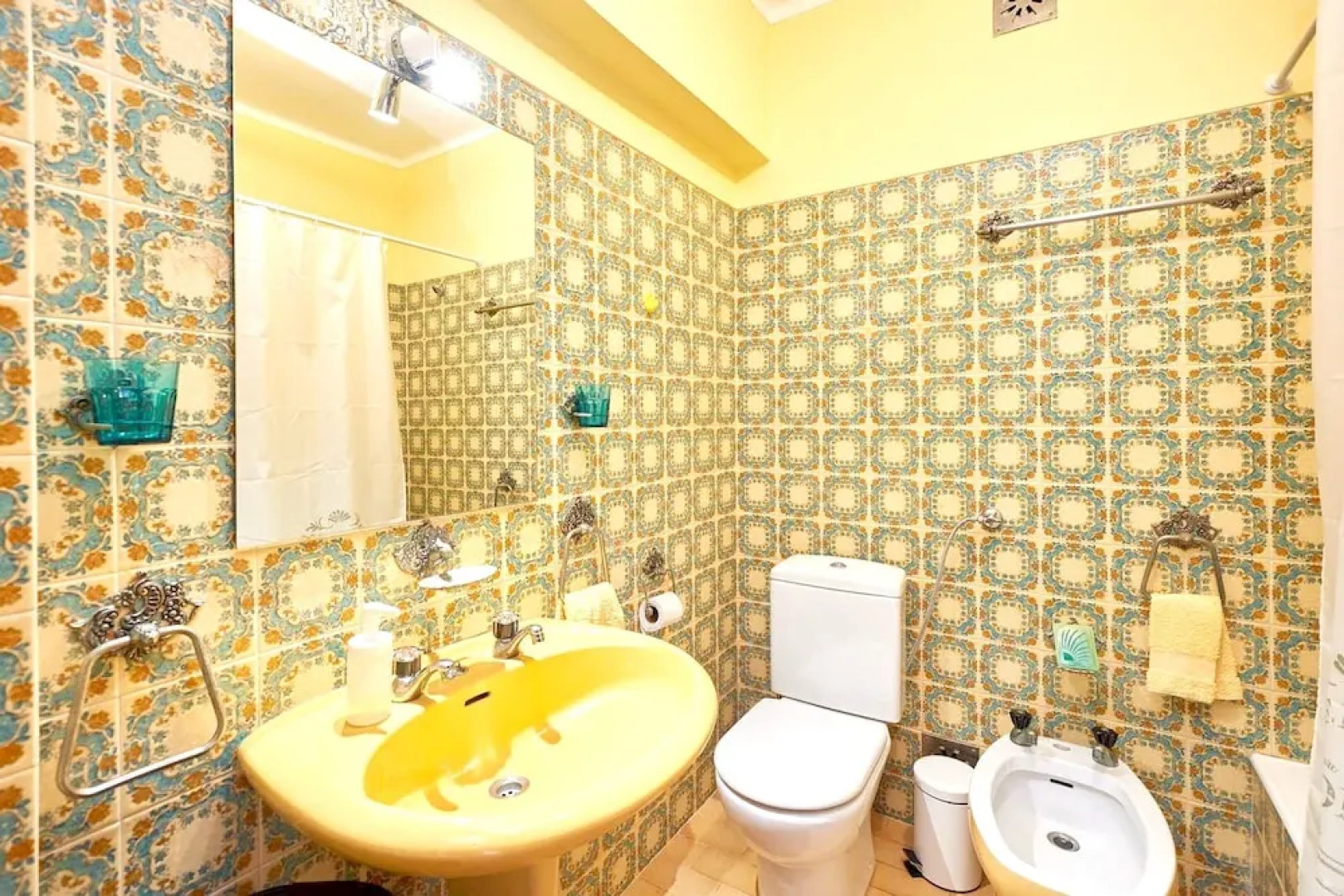 Apartment With 4 Bedrooms in Carcavelos, With Wonderful sea View, Furnished Terrace and Wifi