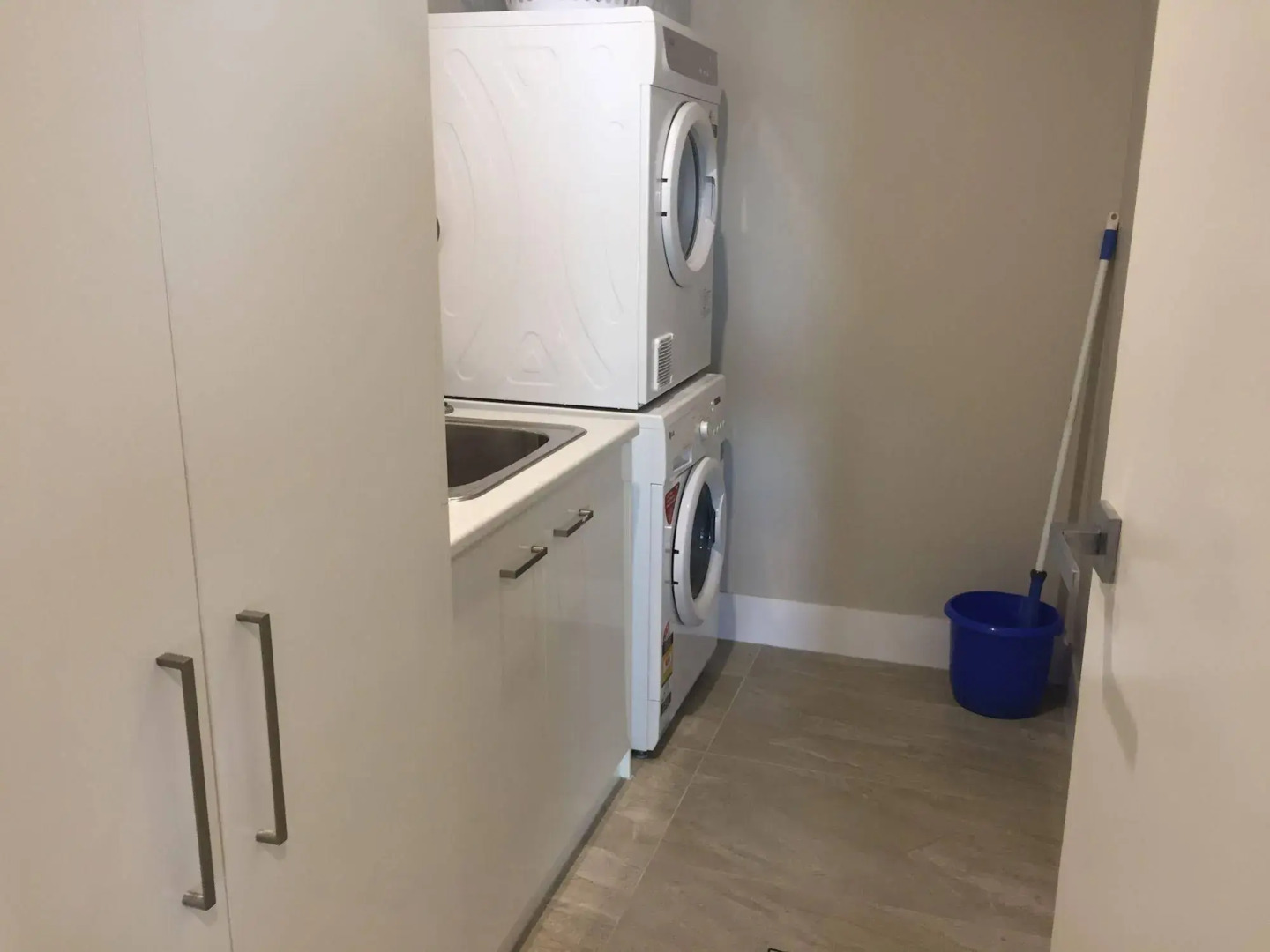 Comfort Hotel Pacific Cleveland