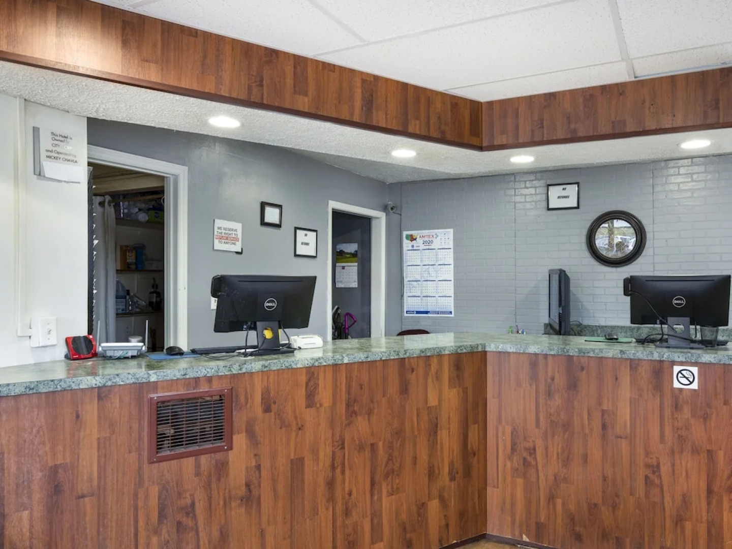 OYO Hotel Wytheville I-77 & I-81