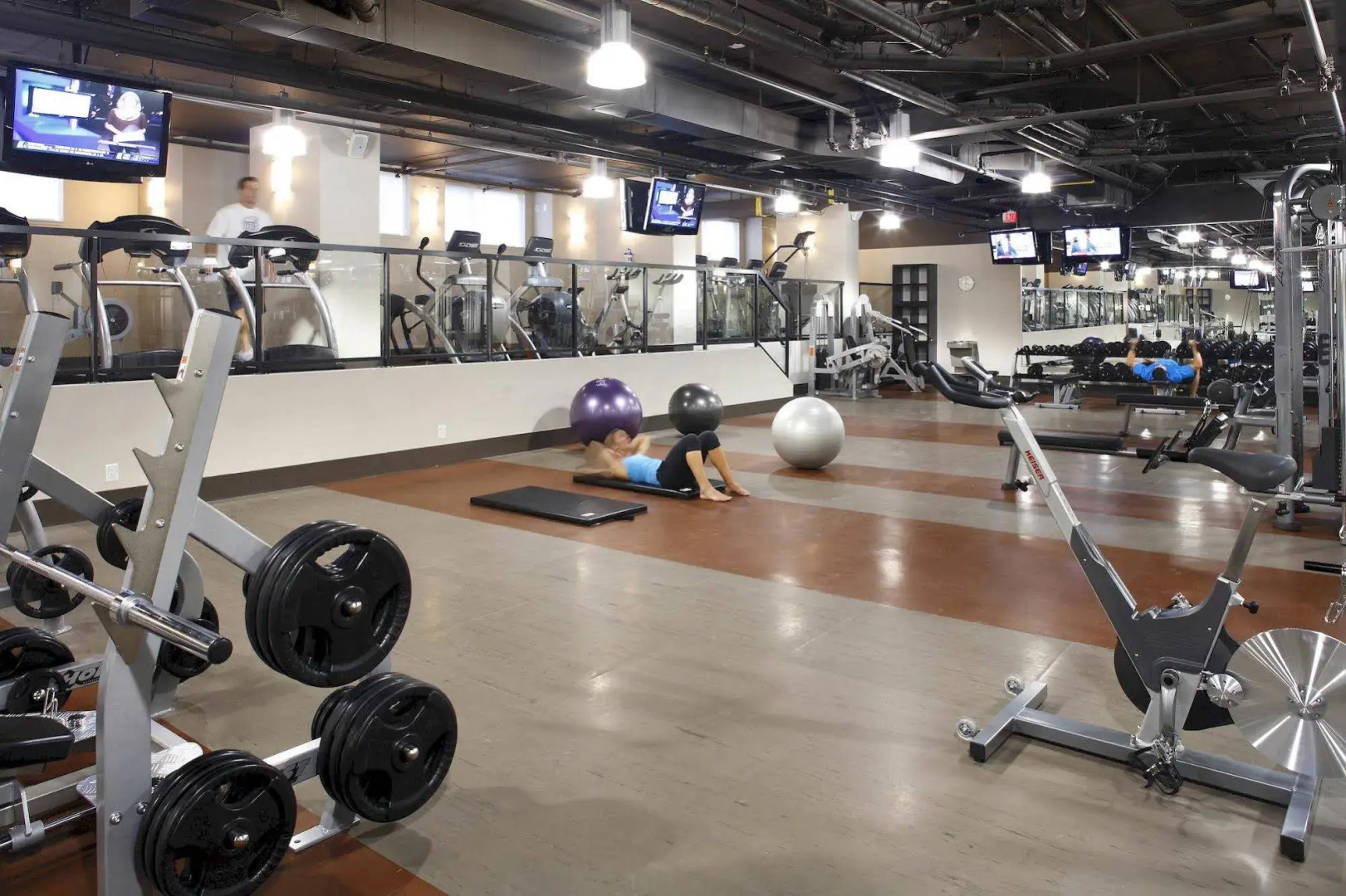 Level Vancouver - Yaletown Seymour