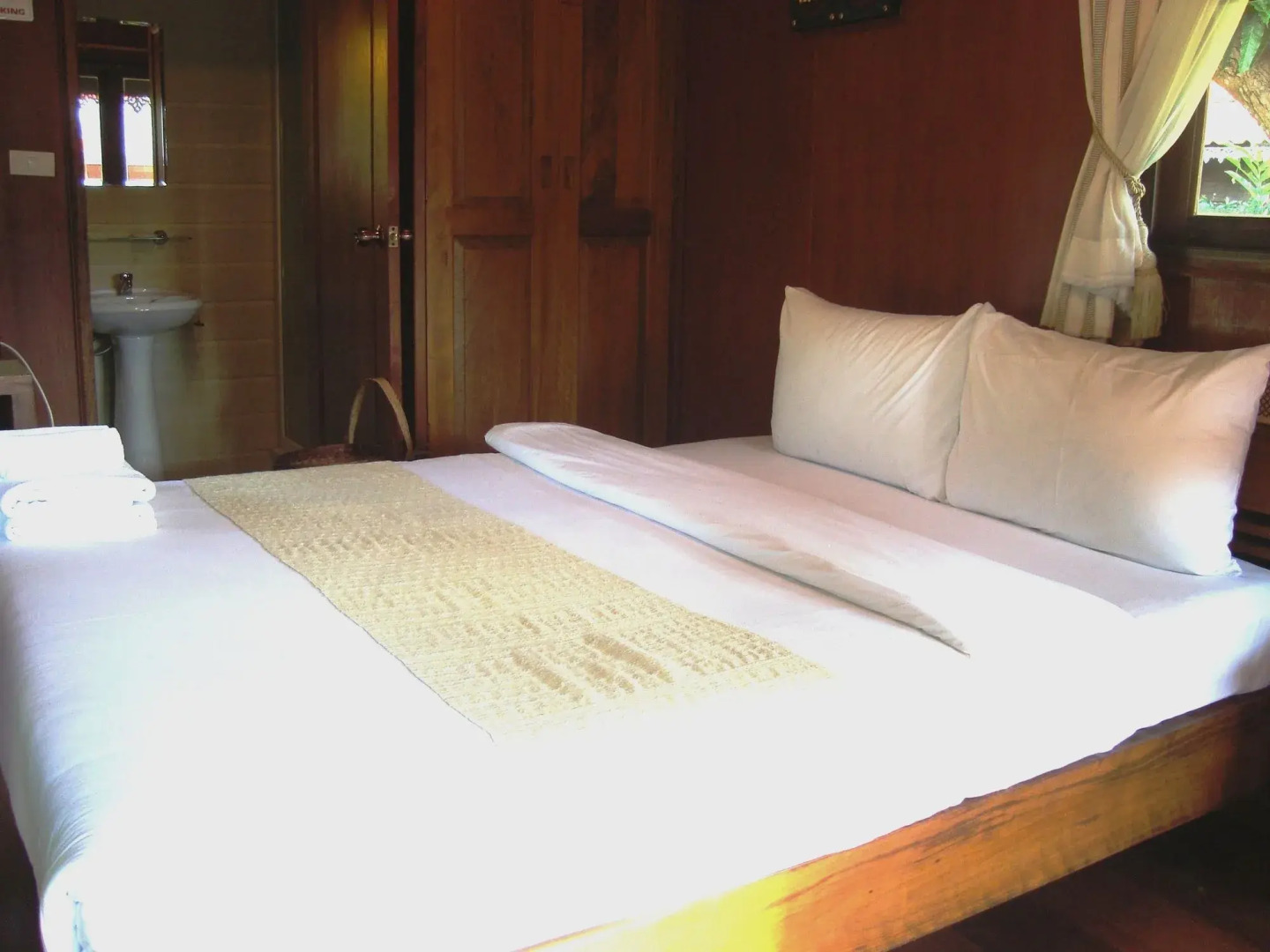 Banviewnam Camping & Resort