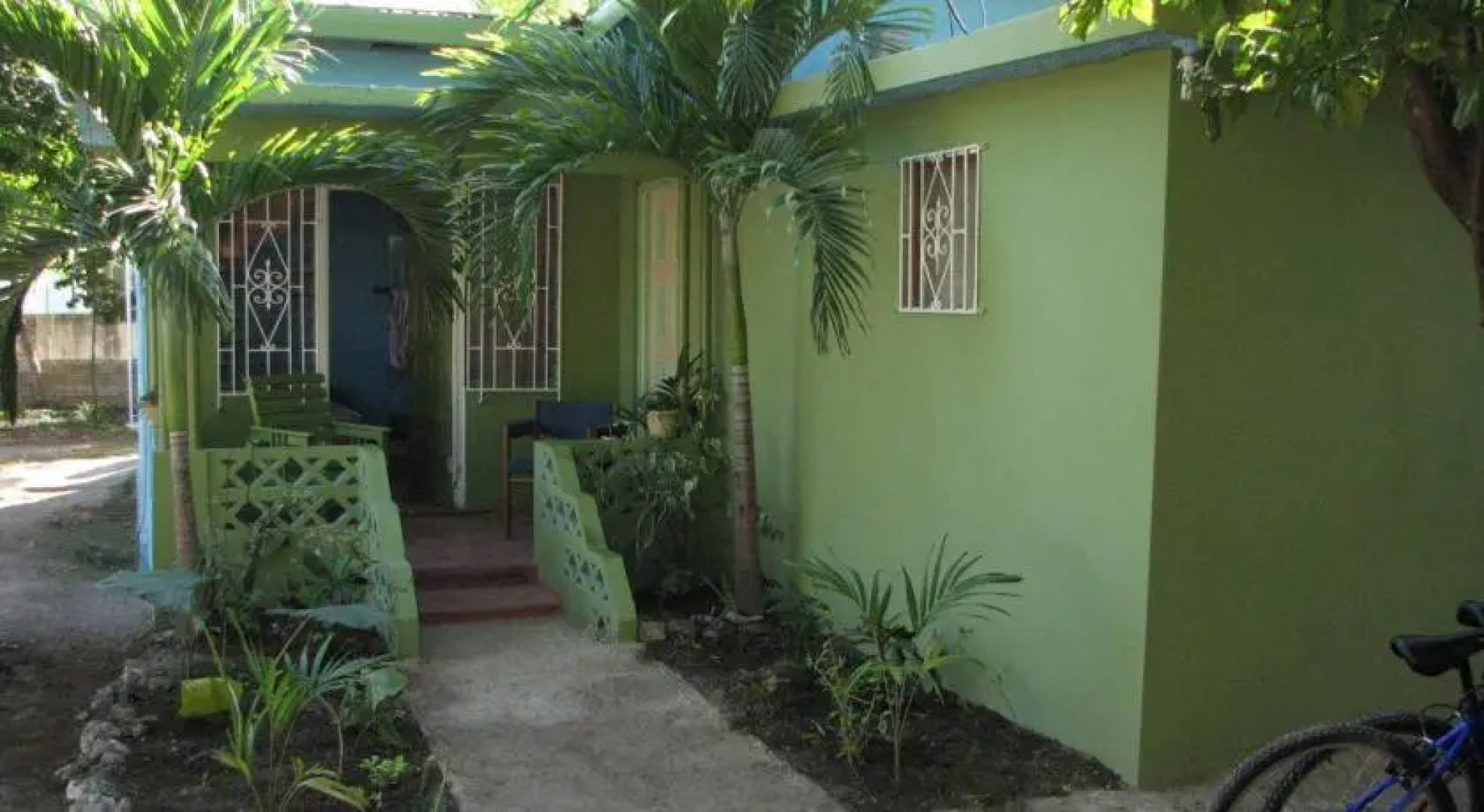 T&T - Tatty and Tony Guesthouse