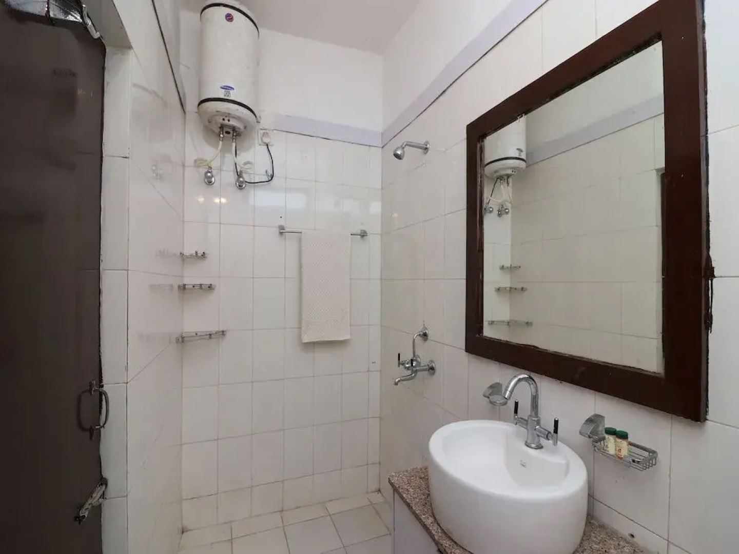 OYO Rooms Valley View Kasauli