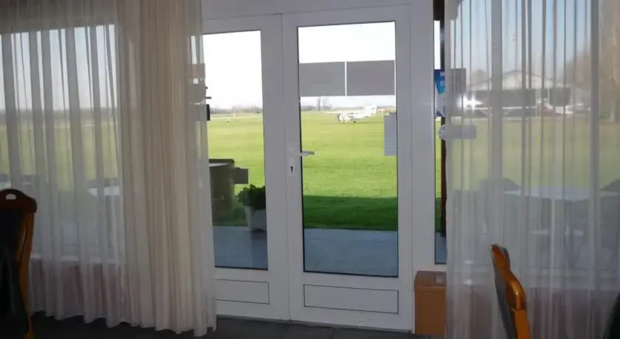 Aero Hotel & Etterem