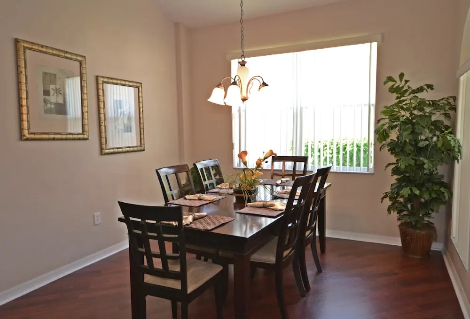 Calabay Parc at Tower Lake 215835