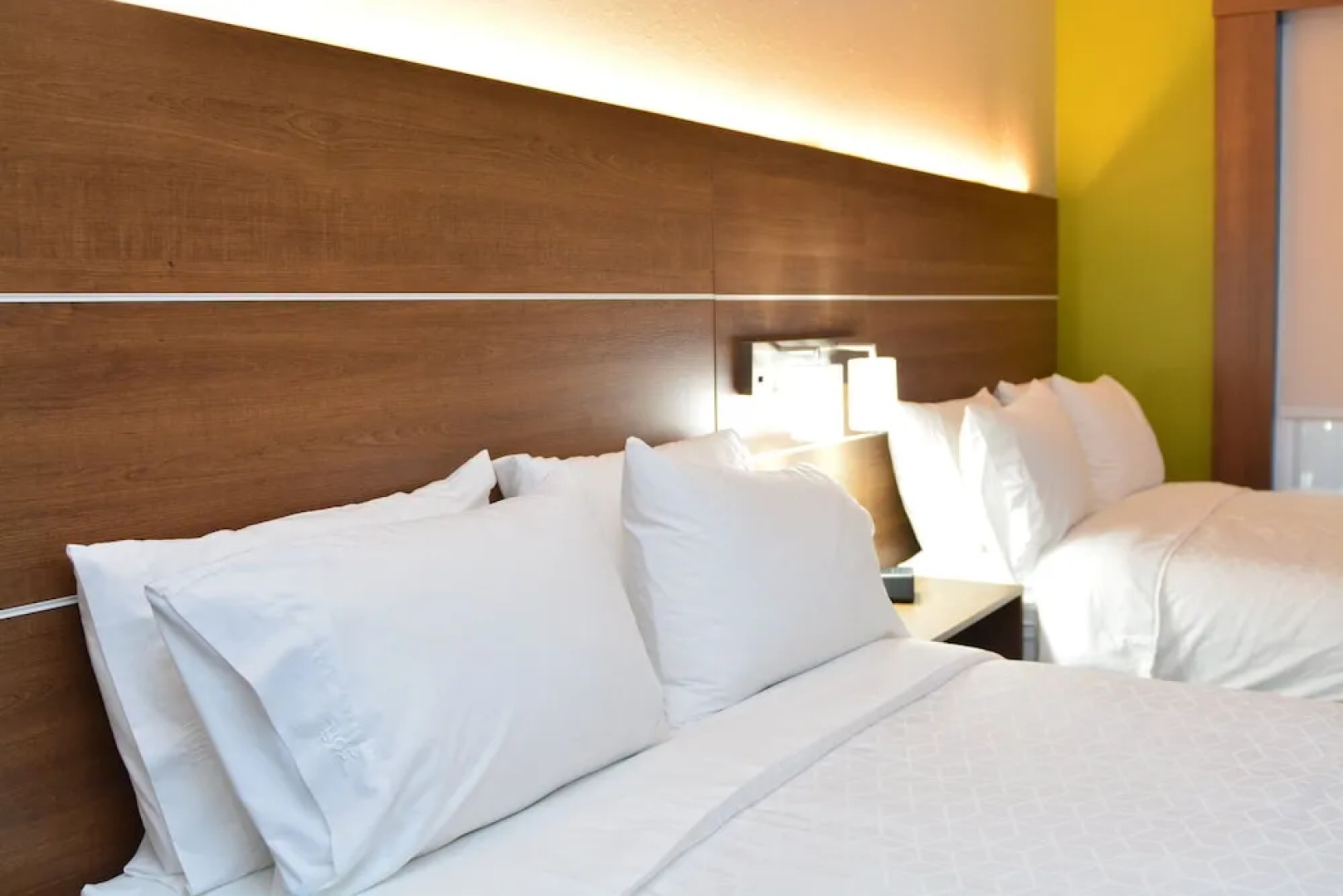 Holiday Inn Express Hotel & Suites Seguin an IHG Hotel
