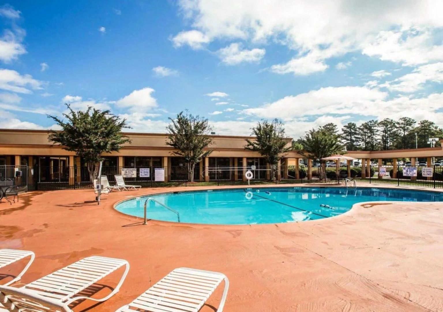 Red Roof Inn & Suites Anderson, SC