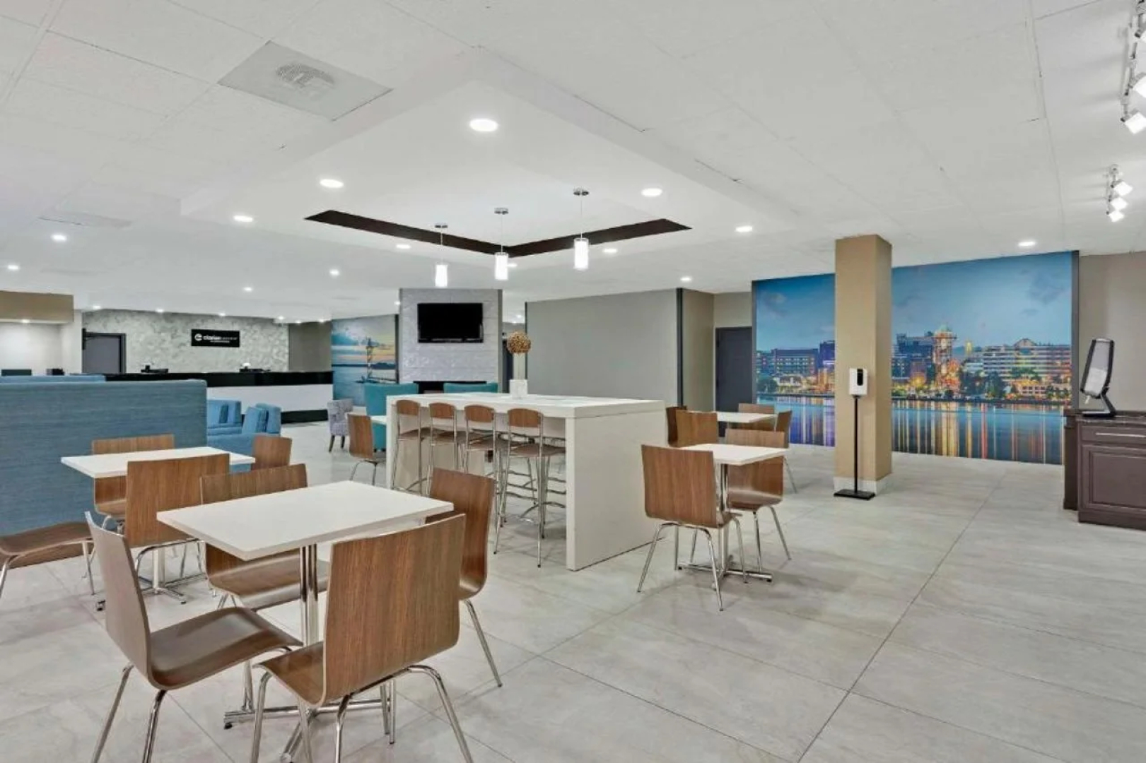 Clarion Pointe Near Erie Casino