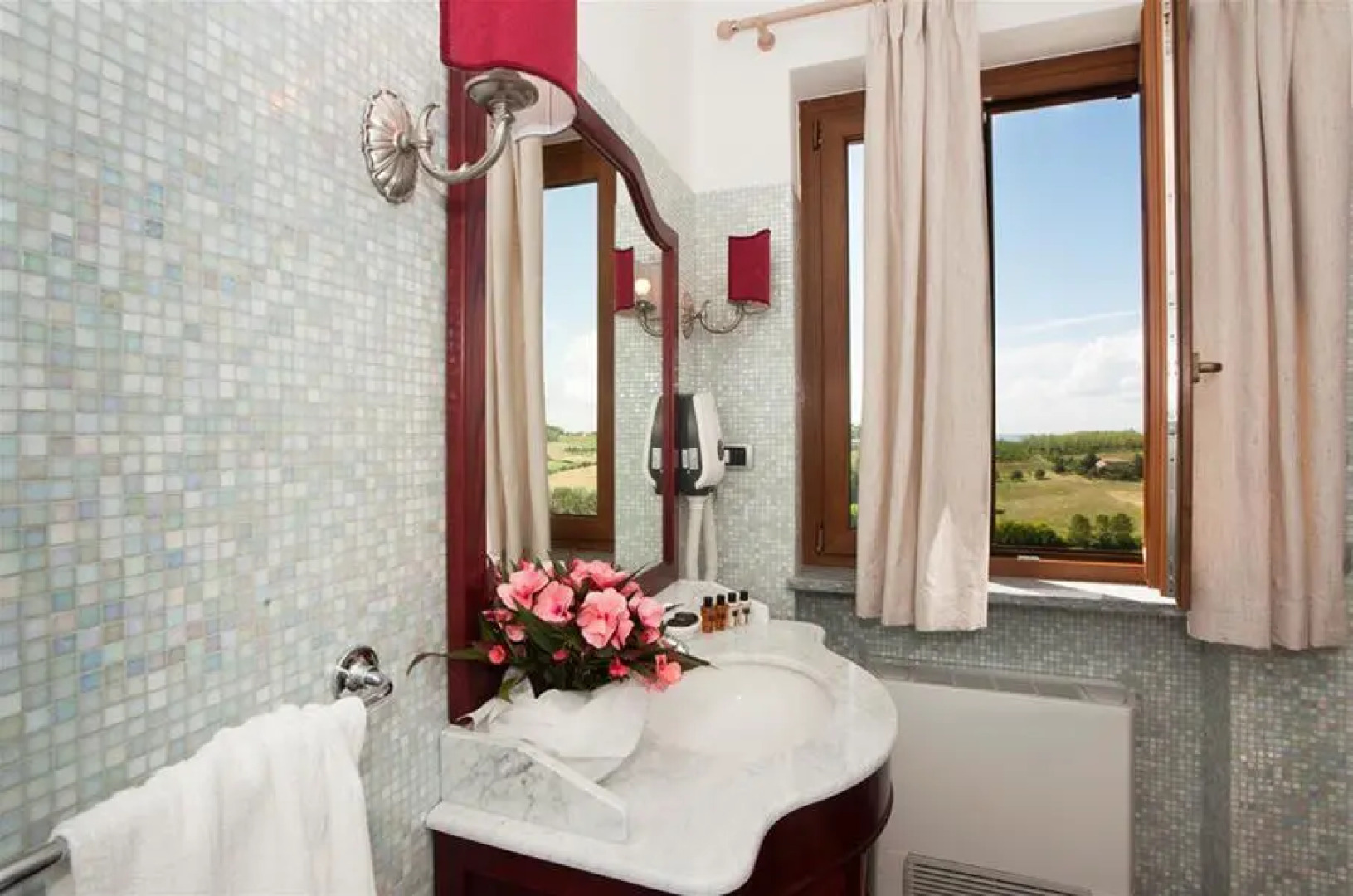 Villa Carmelita Hotel