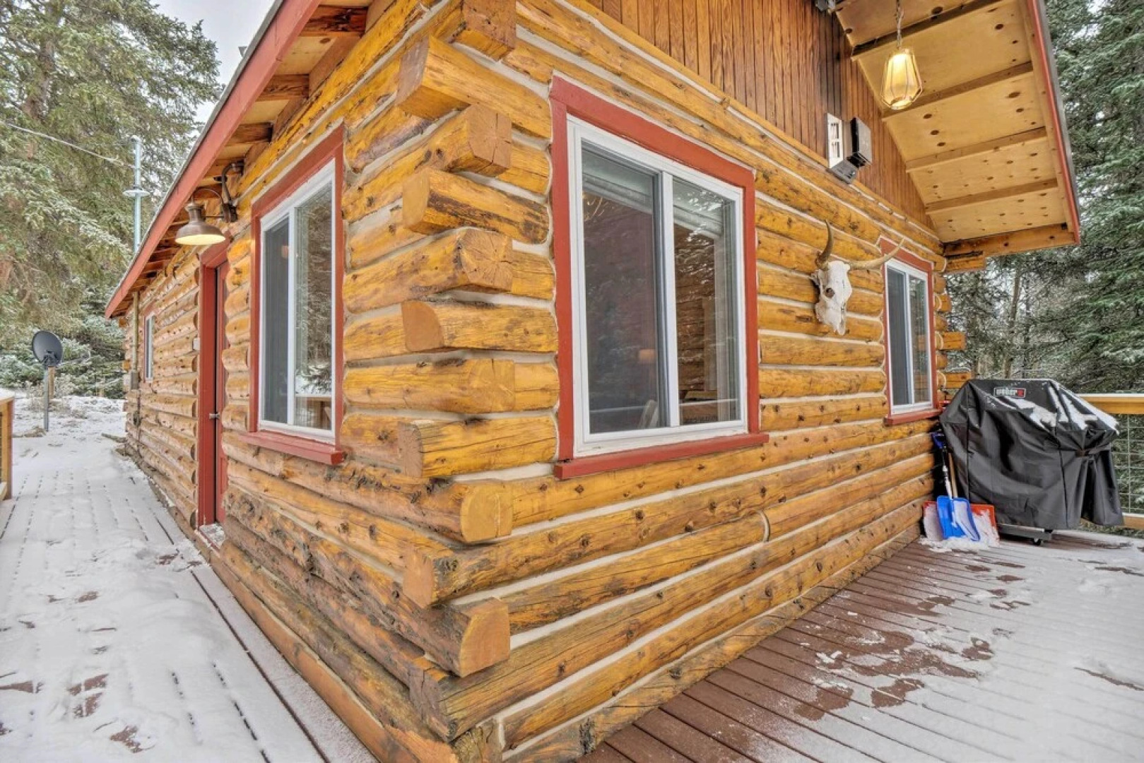 Picturesque Alma Log Cabin w/ Deck & Grill!
