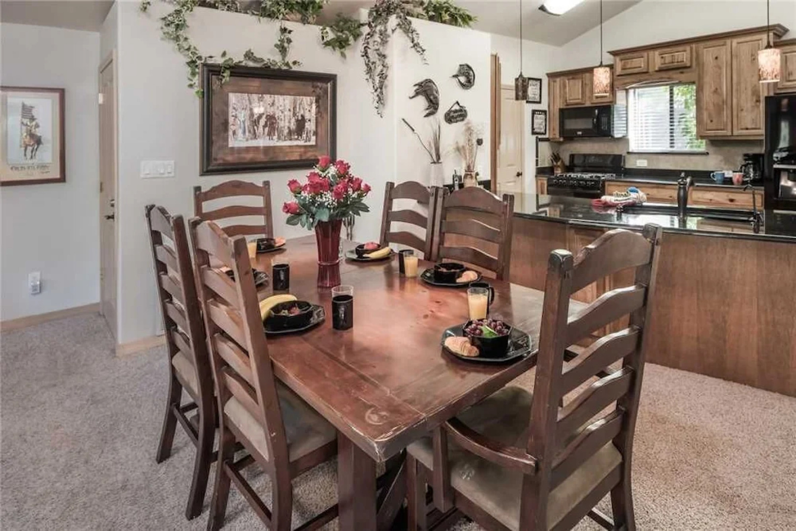 A River Runs Through It - Three Bedroom Cabin with Hot Tub