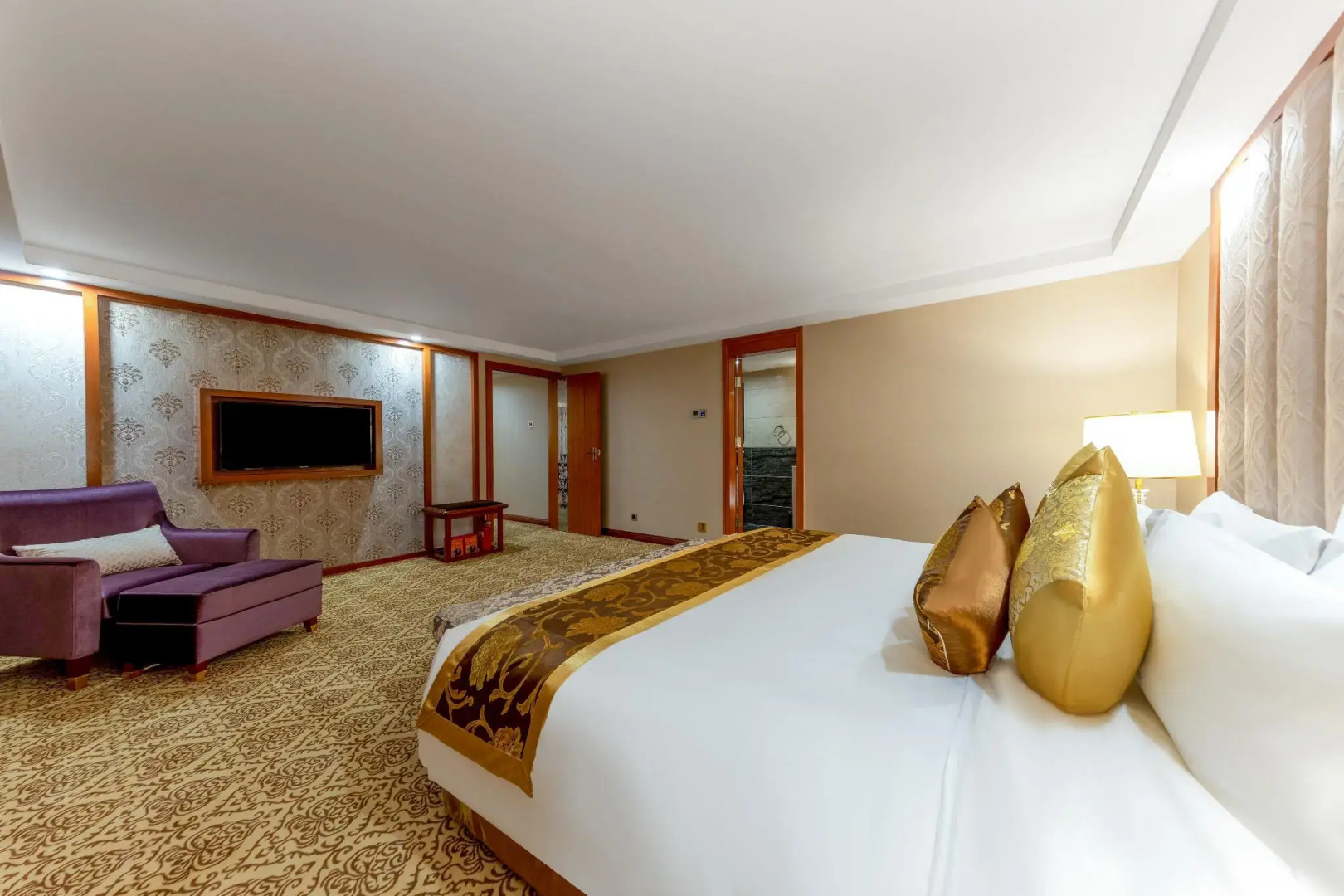 Zhongshan Yihe Grand Hotel