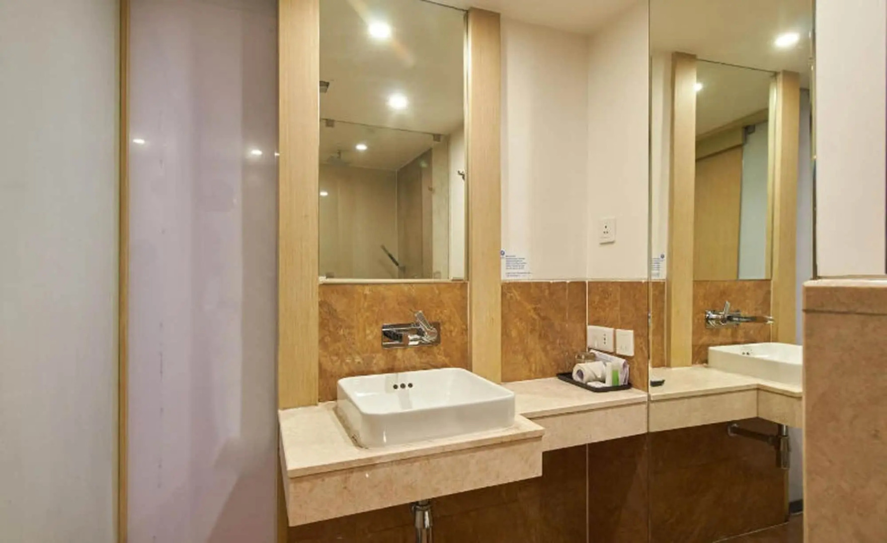 Ginger Kochi MG Road