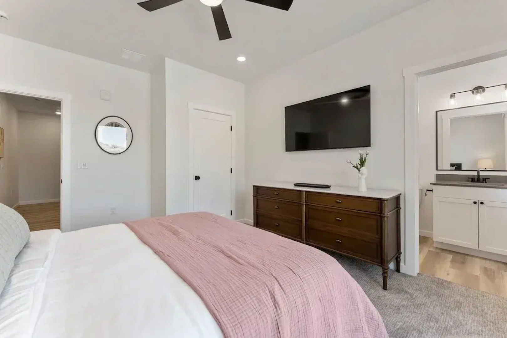 Sand Cove Retreat 5 Bedroom Townhouse