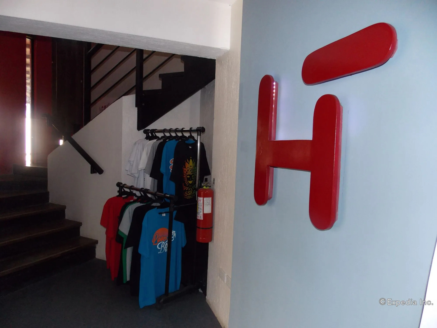 Hometown Hotel Bacolod - Lacson