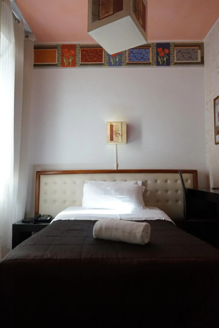 Roma Room