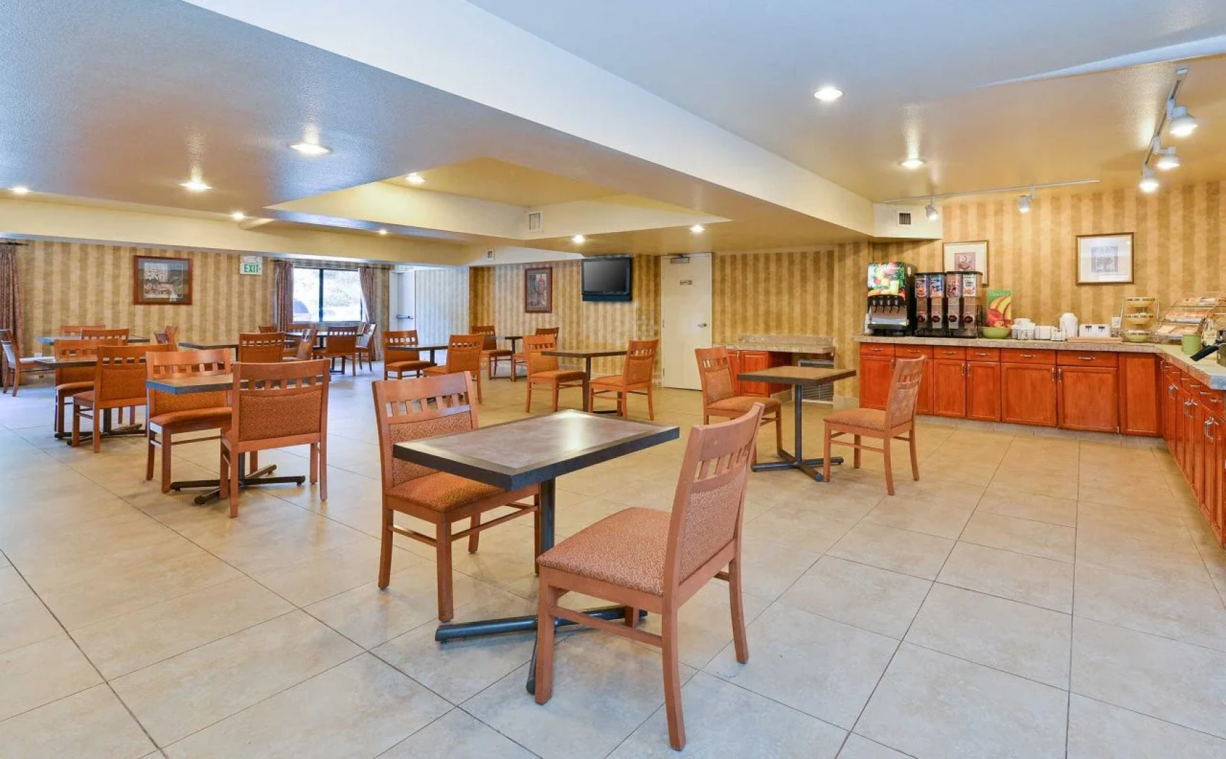 Rodeway Inn & Suites El Cajon San Diego East
