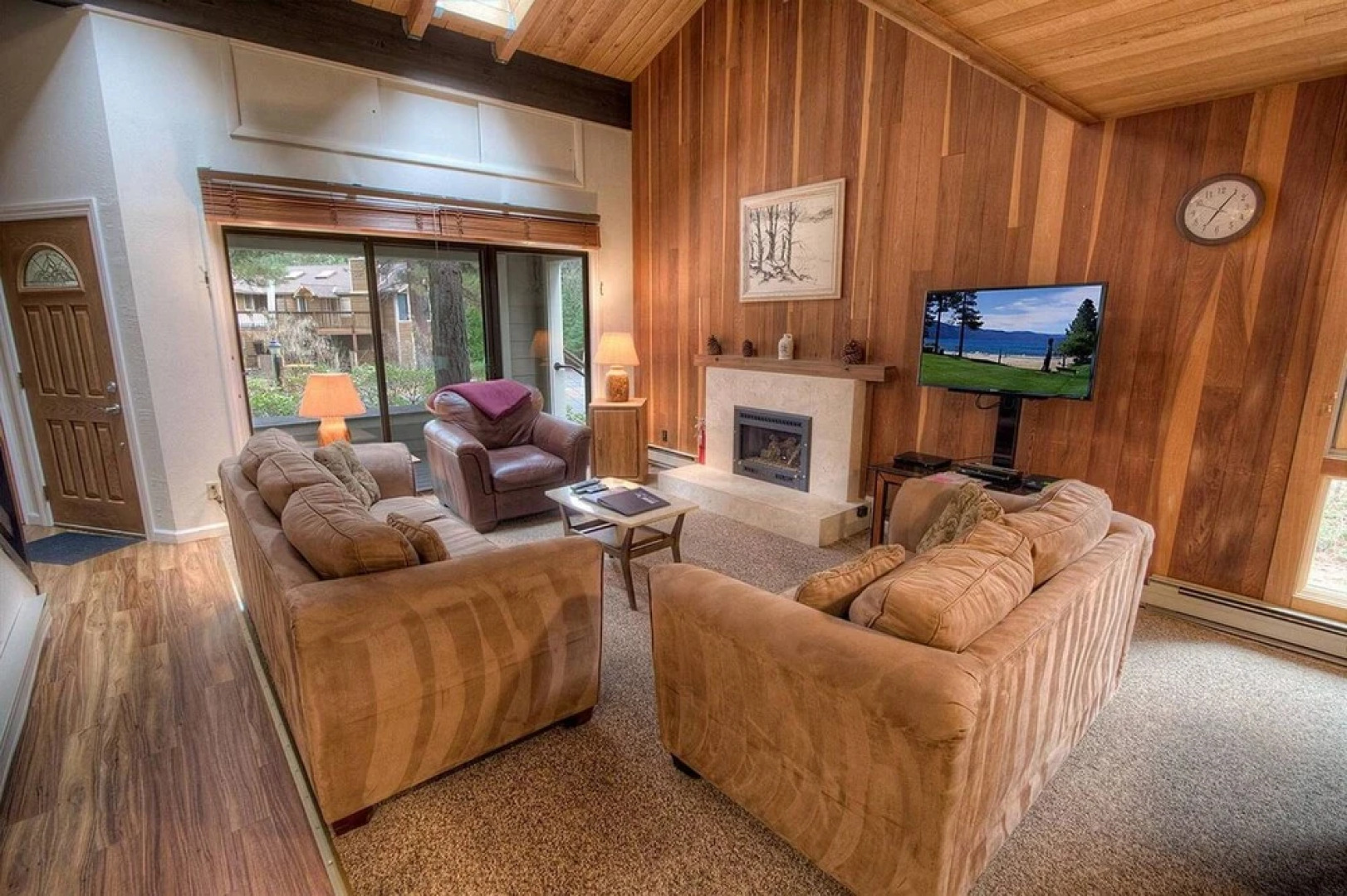 Cartwright Corner Condo by Lake Tahoe Accommodations