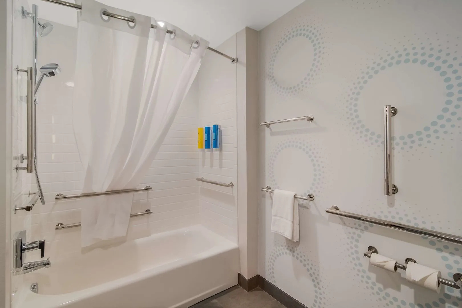 Tru By Hilton Wilson