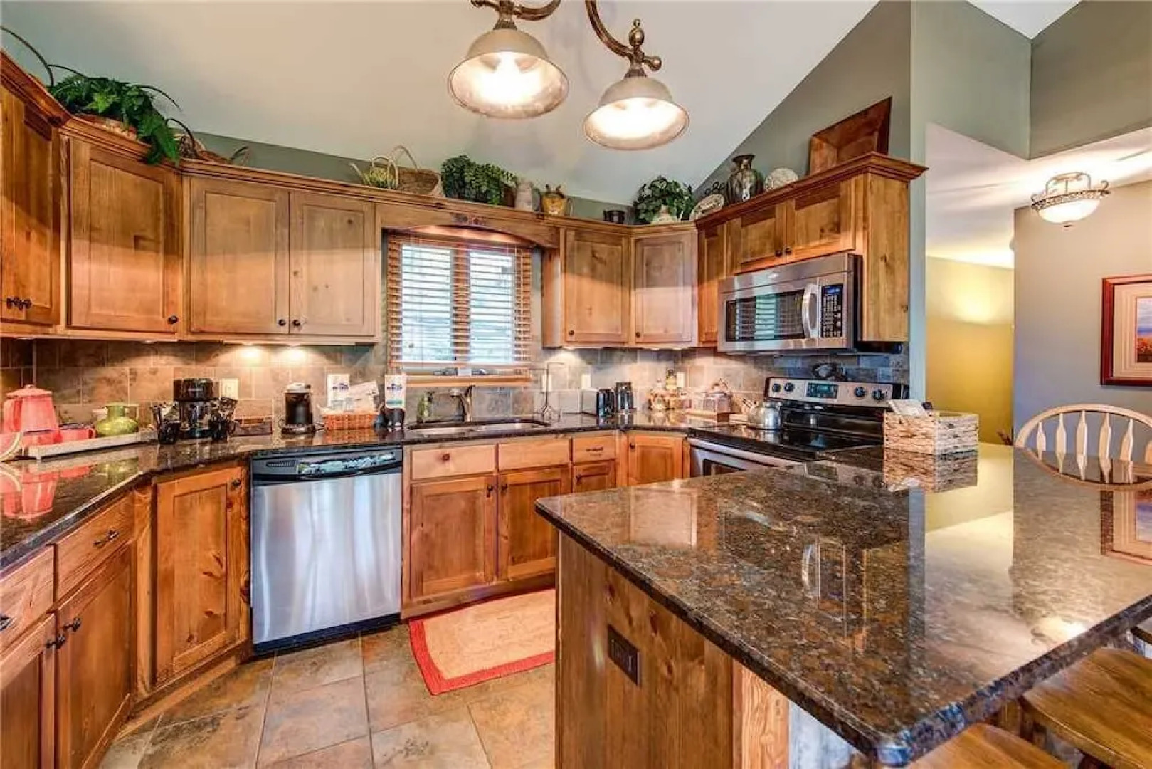 Stand In Awe 4 Bedroom Home with Hot Tub