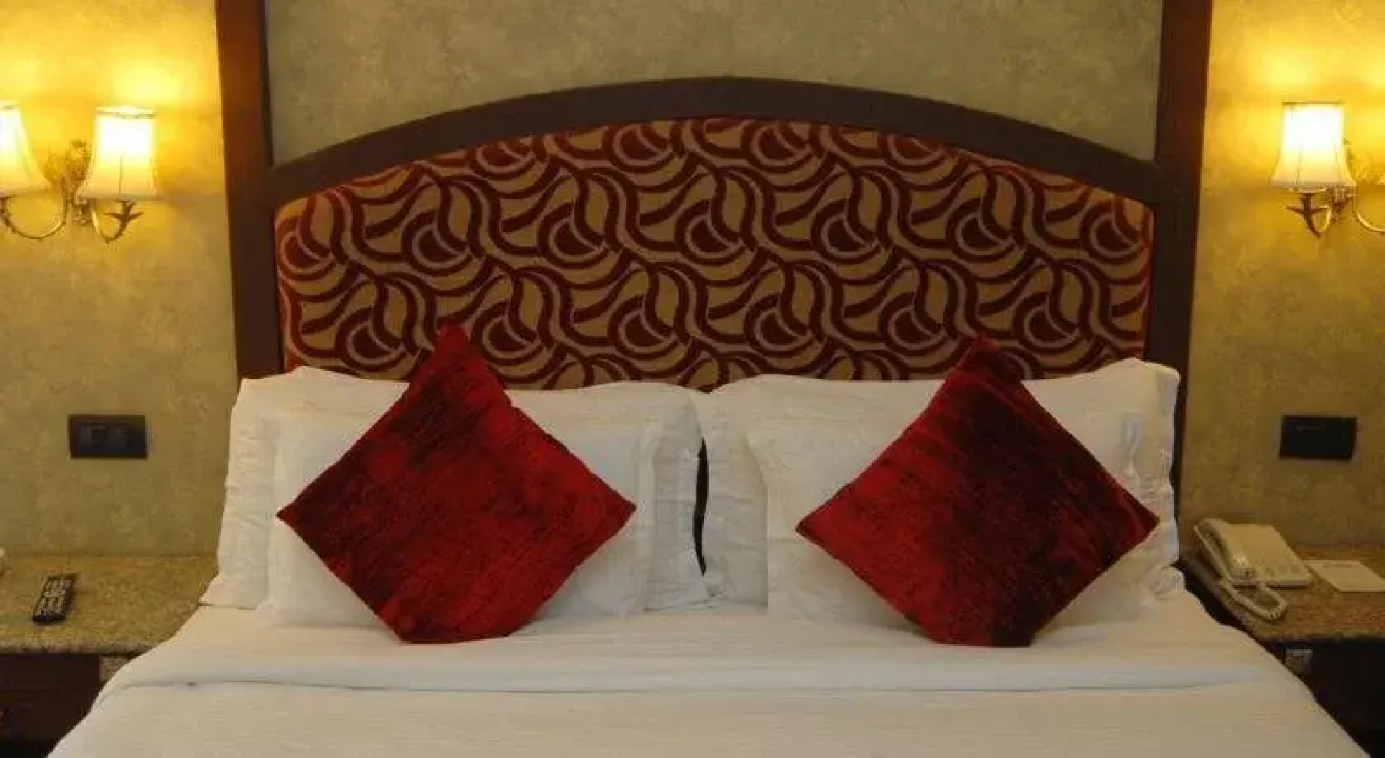 Hotel Arif Castles