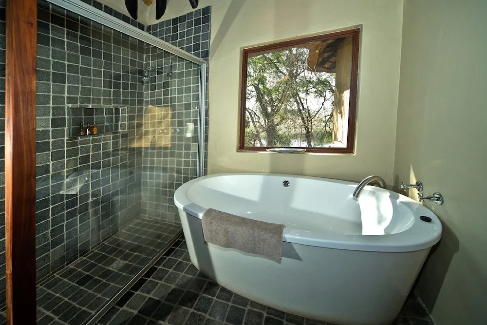 Namushasha River Lodge