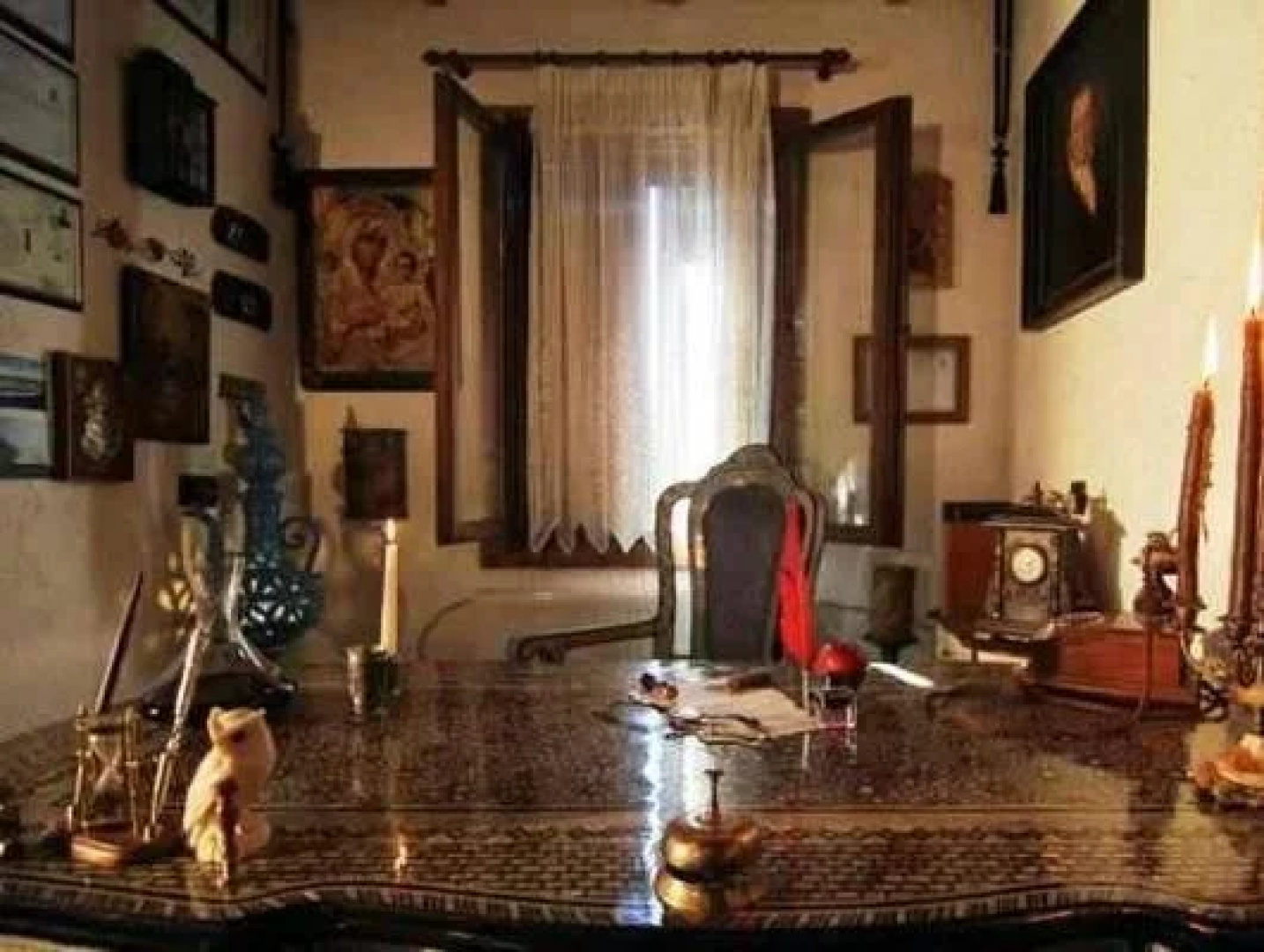 Chateaux Constantin Hotel