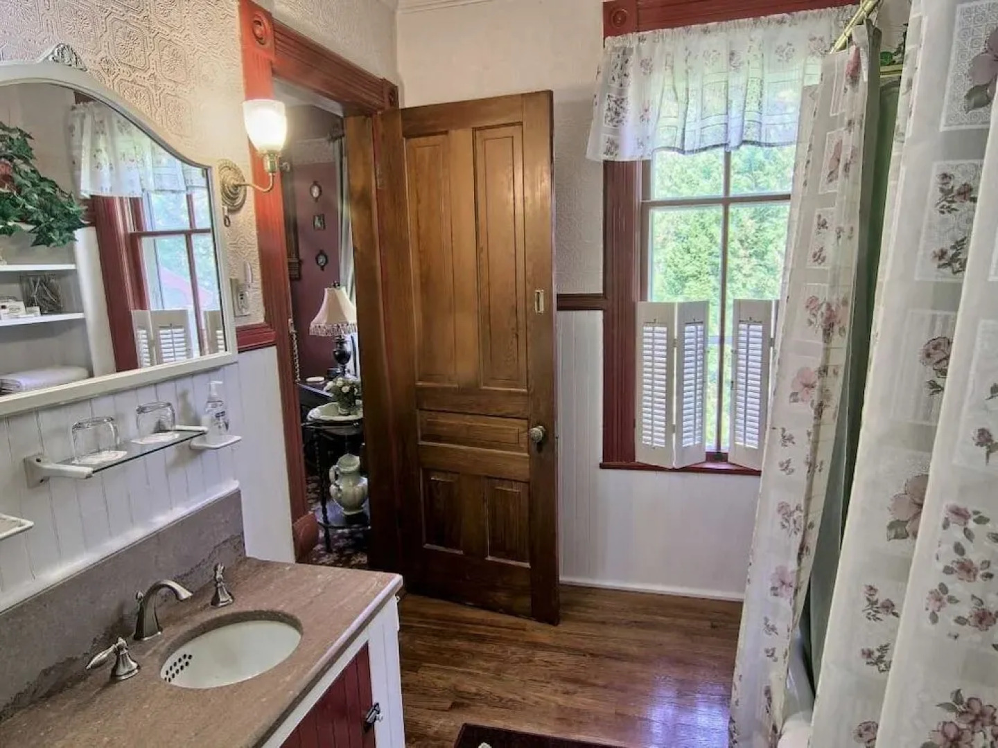 Grand Victorian B&B Inn