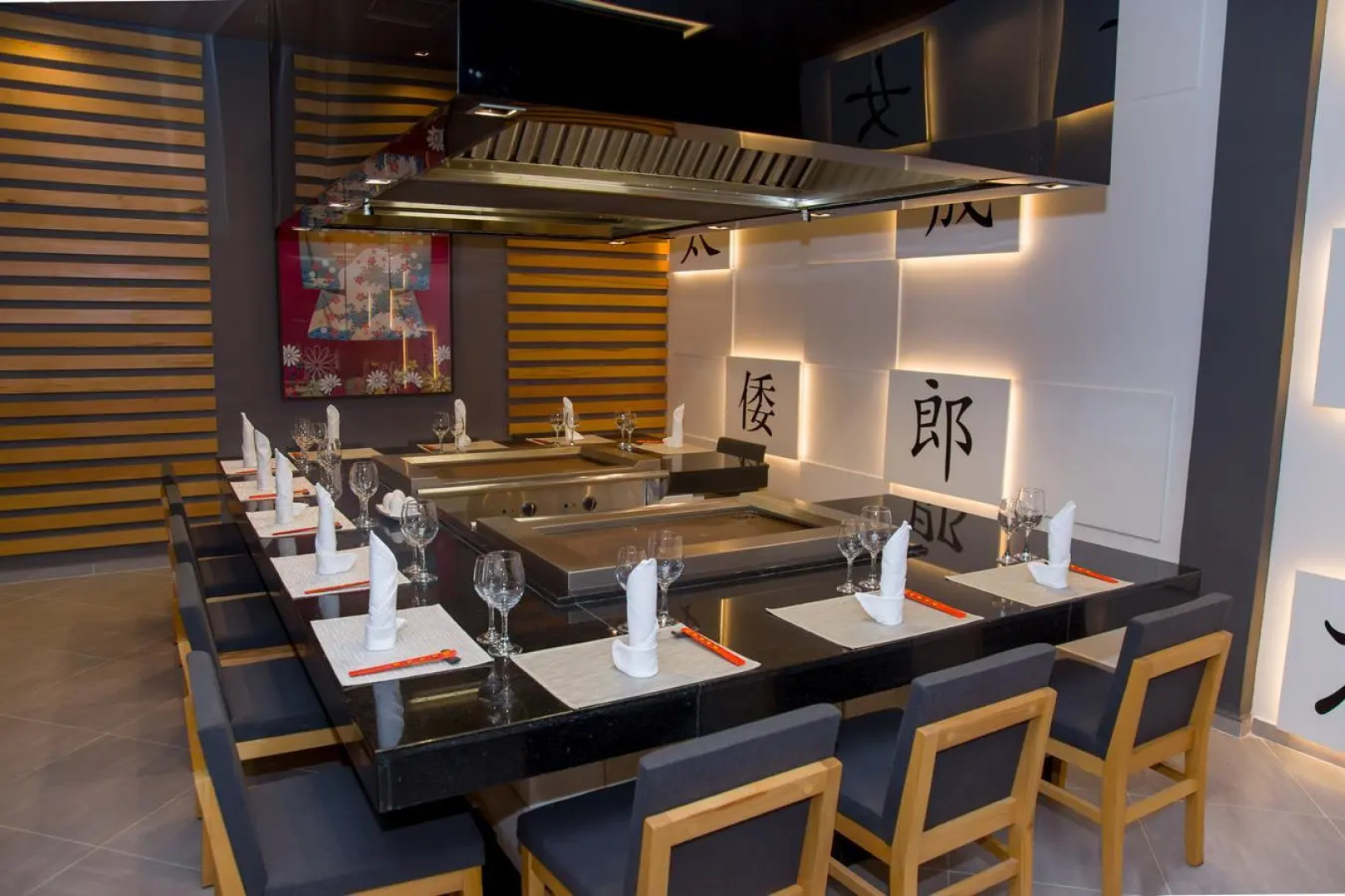 Gran Muthu Almirante Beach