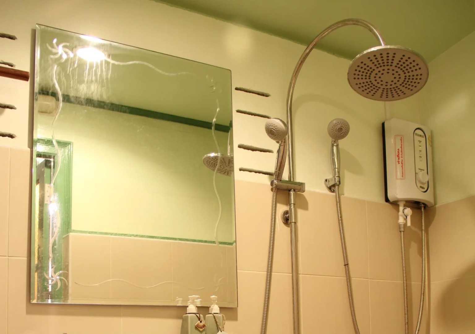 Baanrak Amphawa Homestay