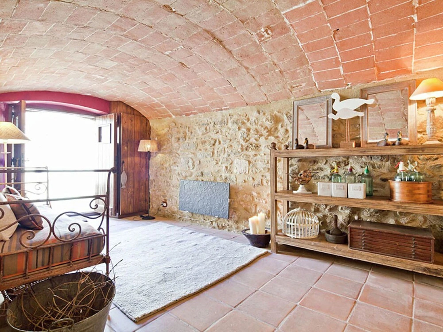 Traditional House Restored for 6 Persons With Pool in Ullastret