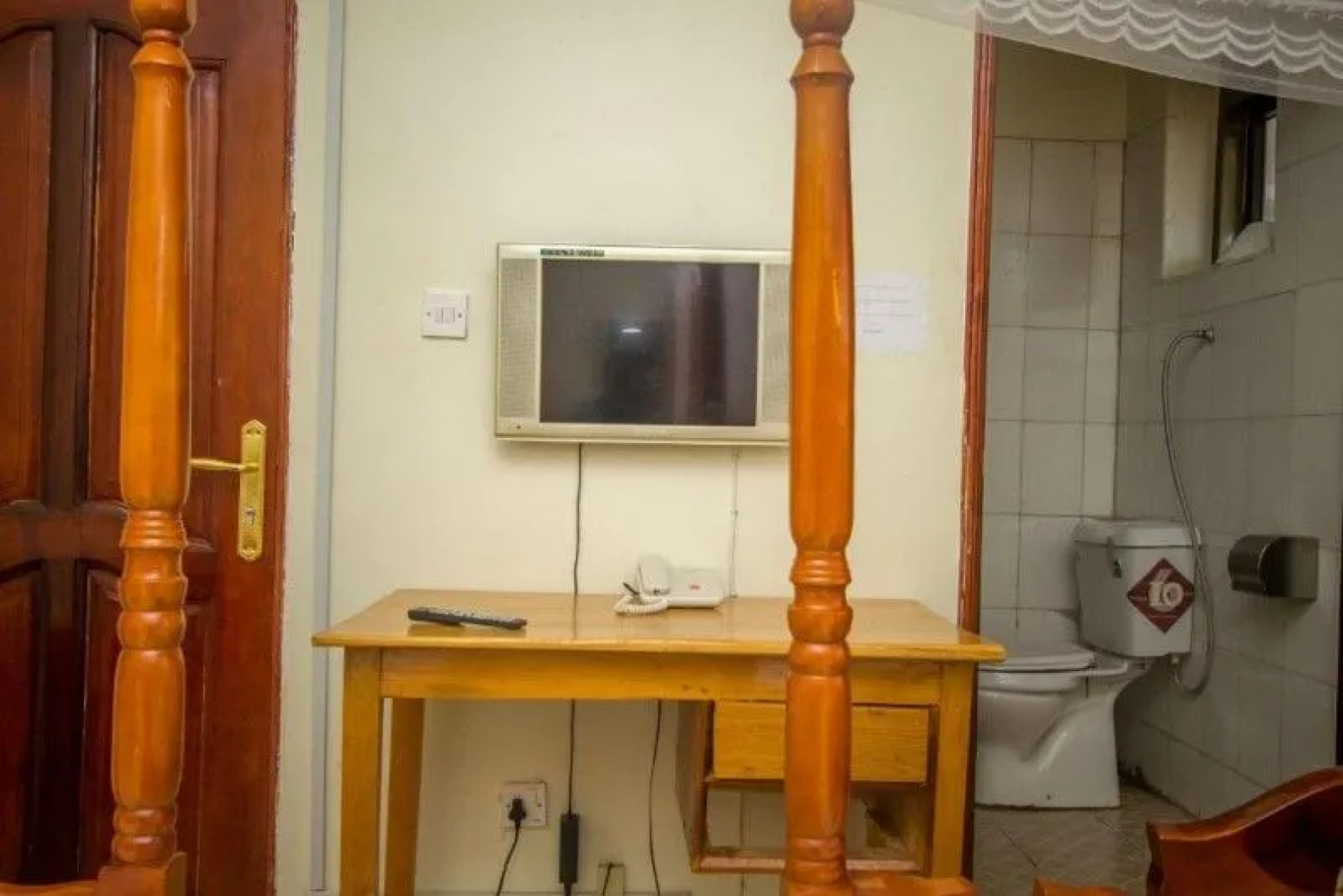 Wamala Lake View Hotel