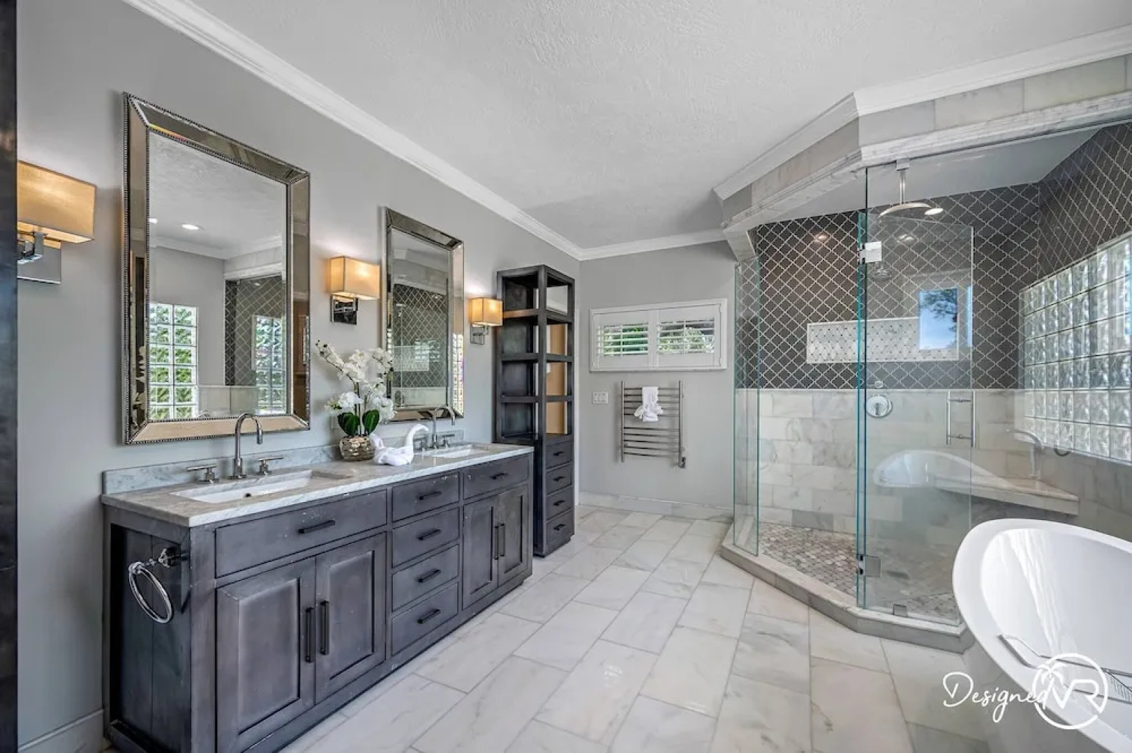 8BR Villa with Heated Pool Near Beach