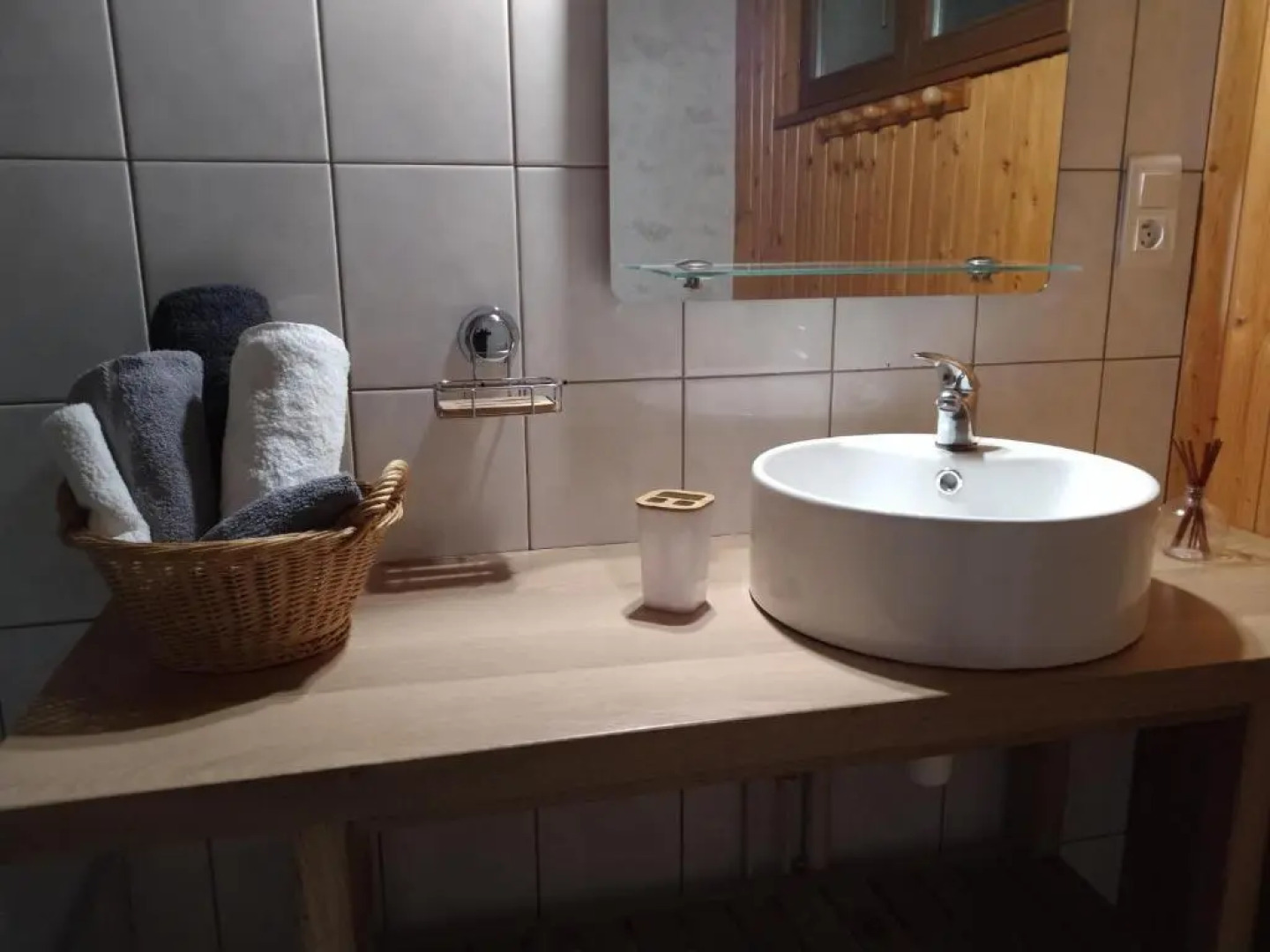 Gîte Rochesson, 4 pièces, 7 personnes - FR-1-589-195