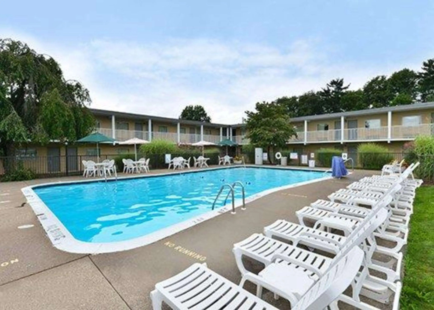 Econo Lodge And Suites Shamokin Dam - Selinsgrove