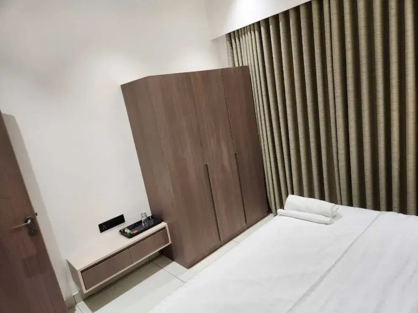 Shivam Hotel-Madhavpur