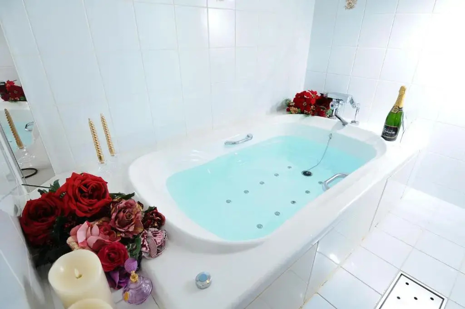 ishidu hotel blanc chapel christmas - Adults Only