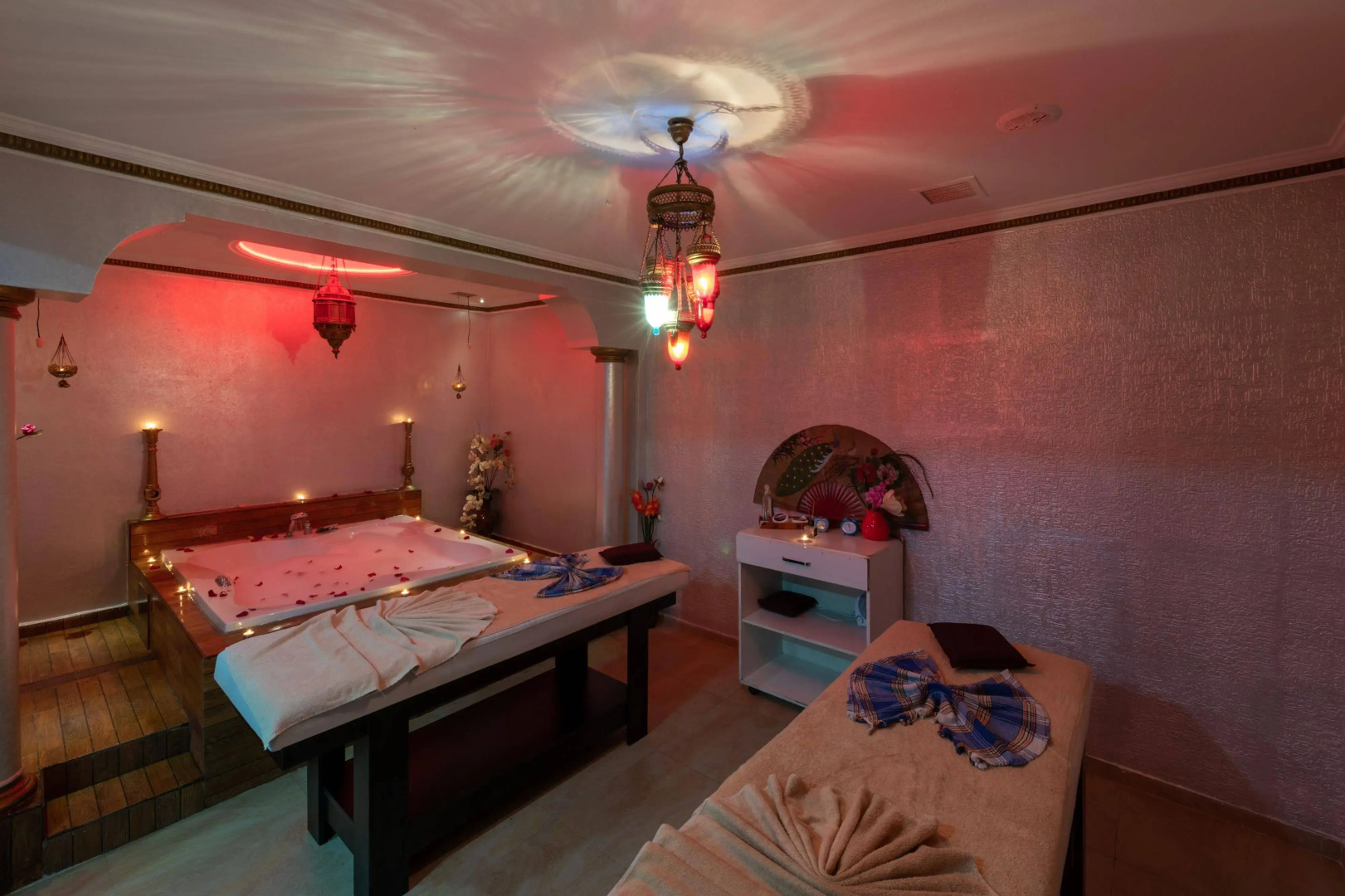 Nova Plaza Crystal Hotel