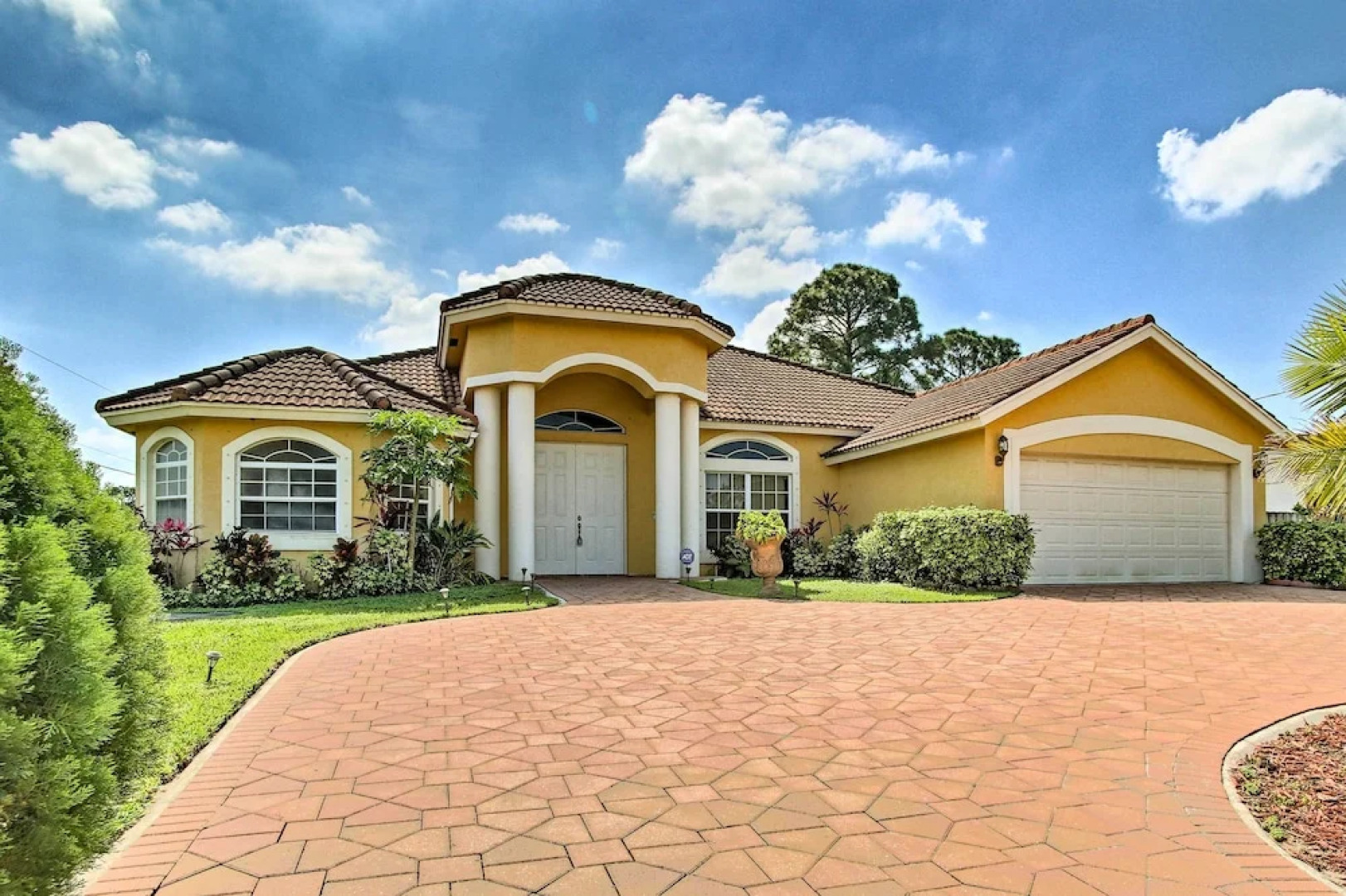 Spacious Port St Lucie Home Near PGA Village!