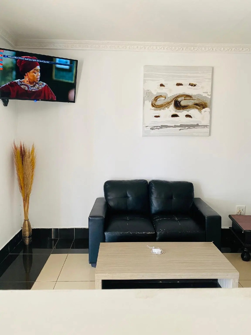 Airport Doozy Guest House