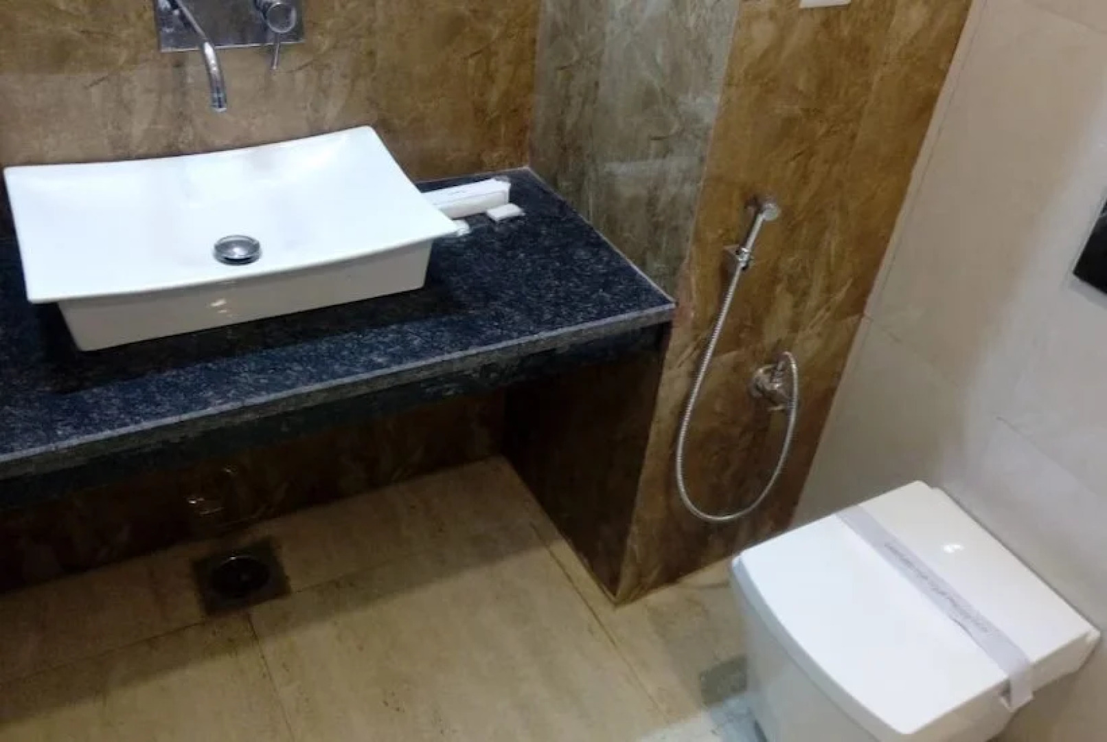 Chandni Midway Resort